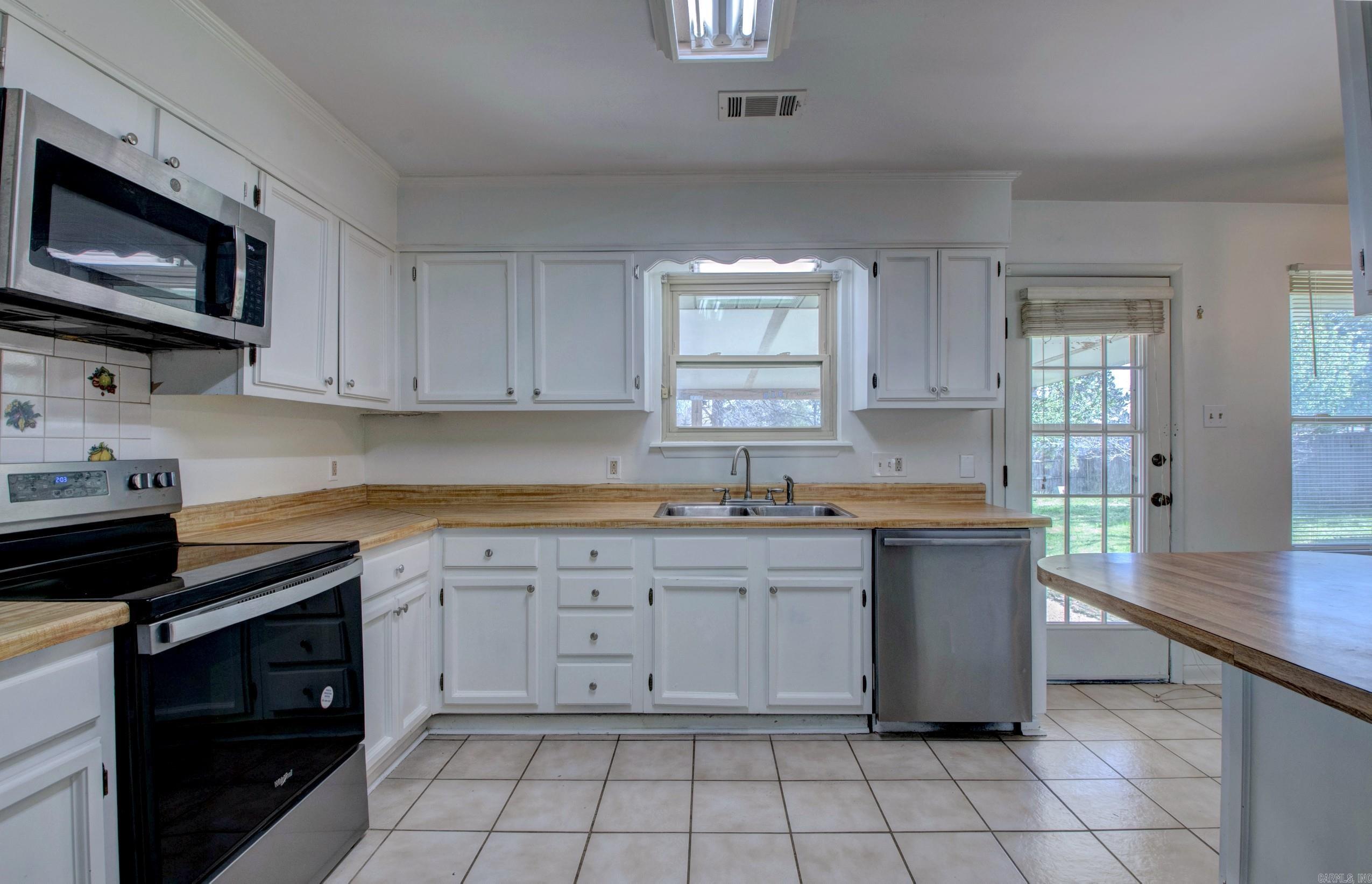 36 Kingspark Drive  Maumelle, AR