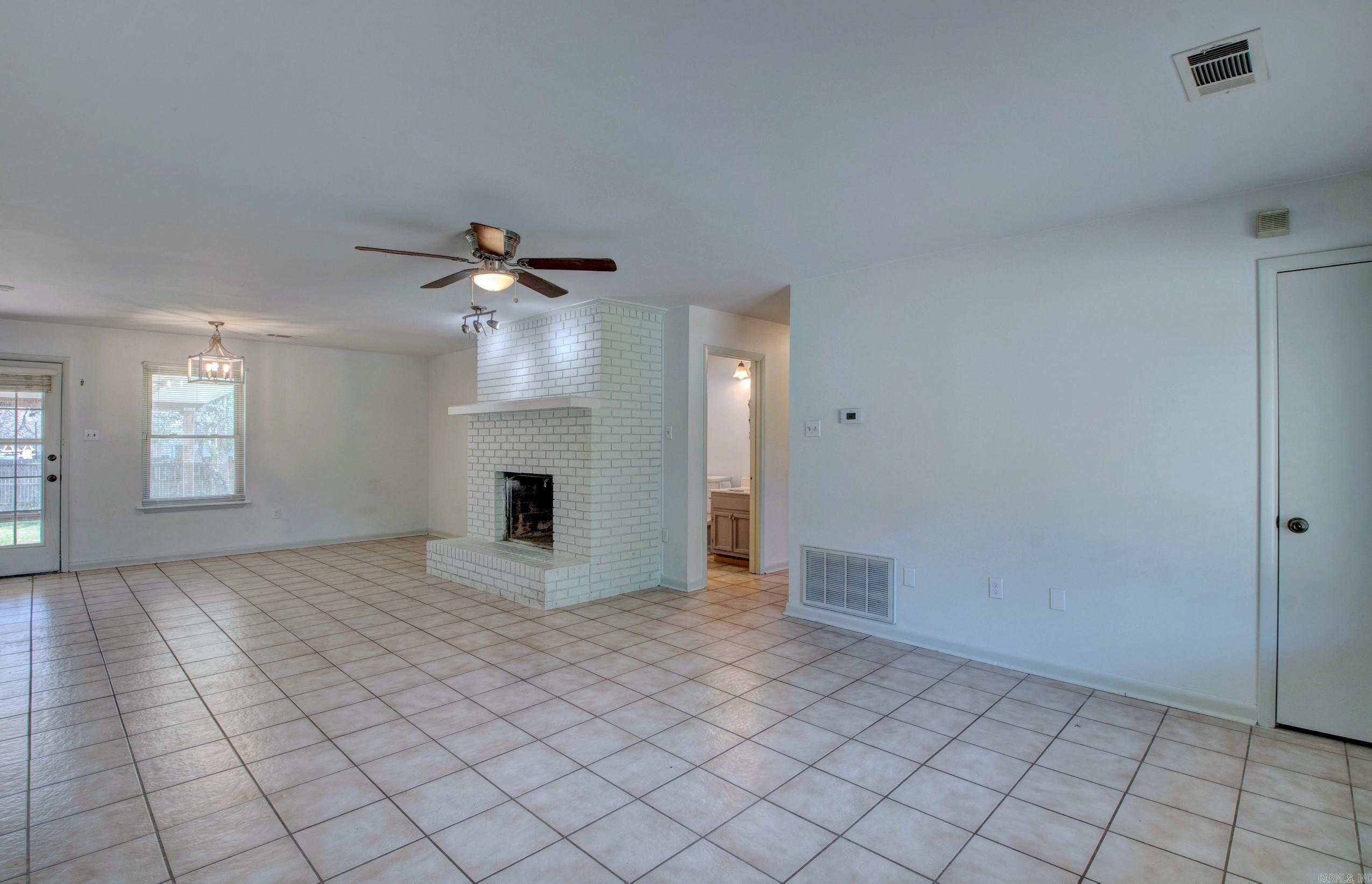 36 Kingspark Drive  Maumelle, AR