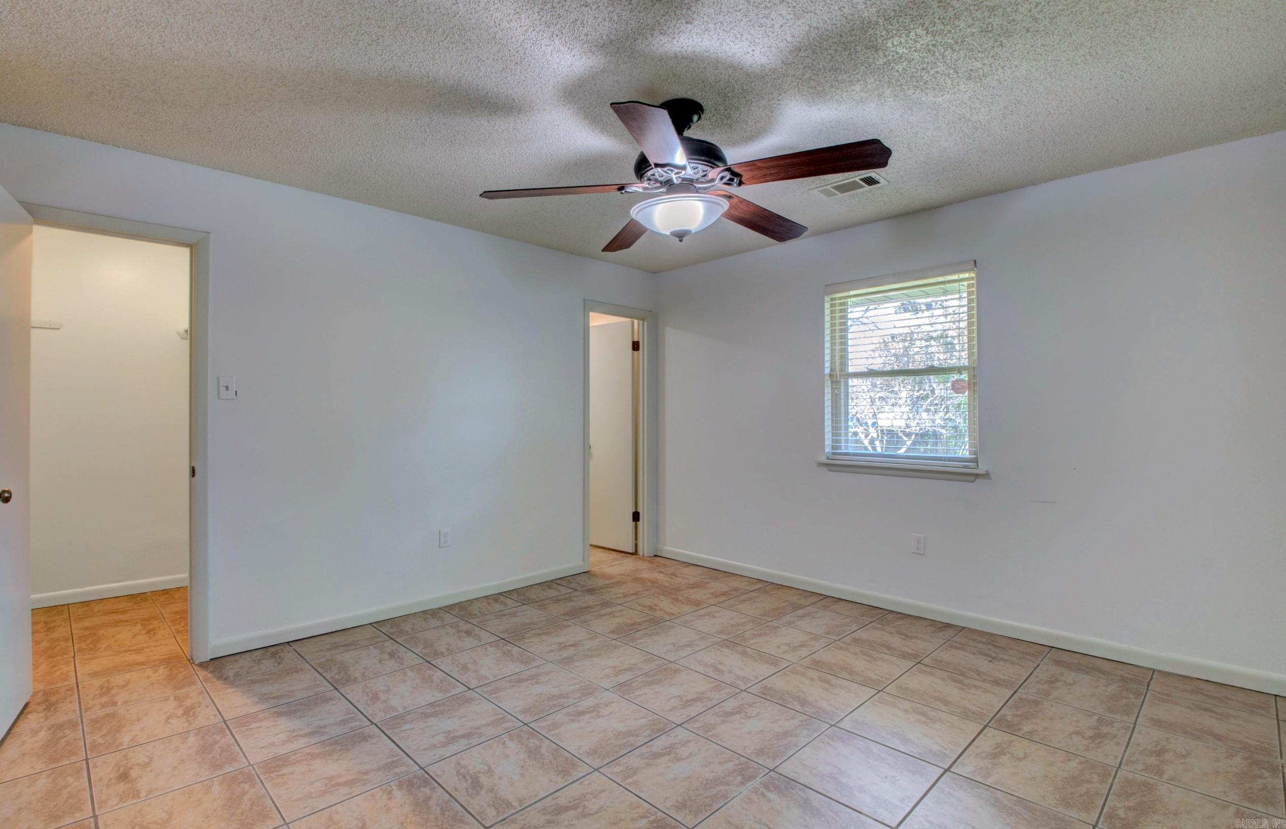 36 Kingspark Drive  Maumelle, AR