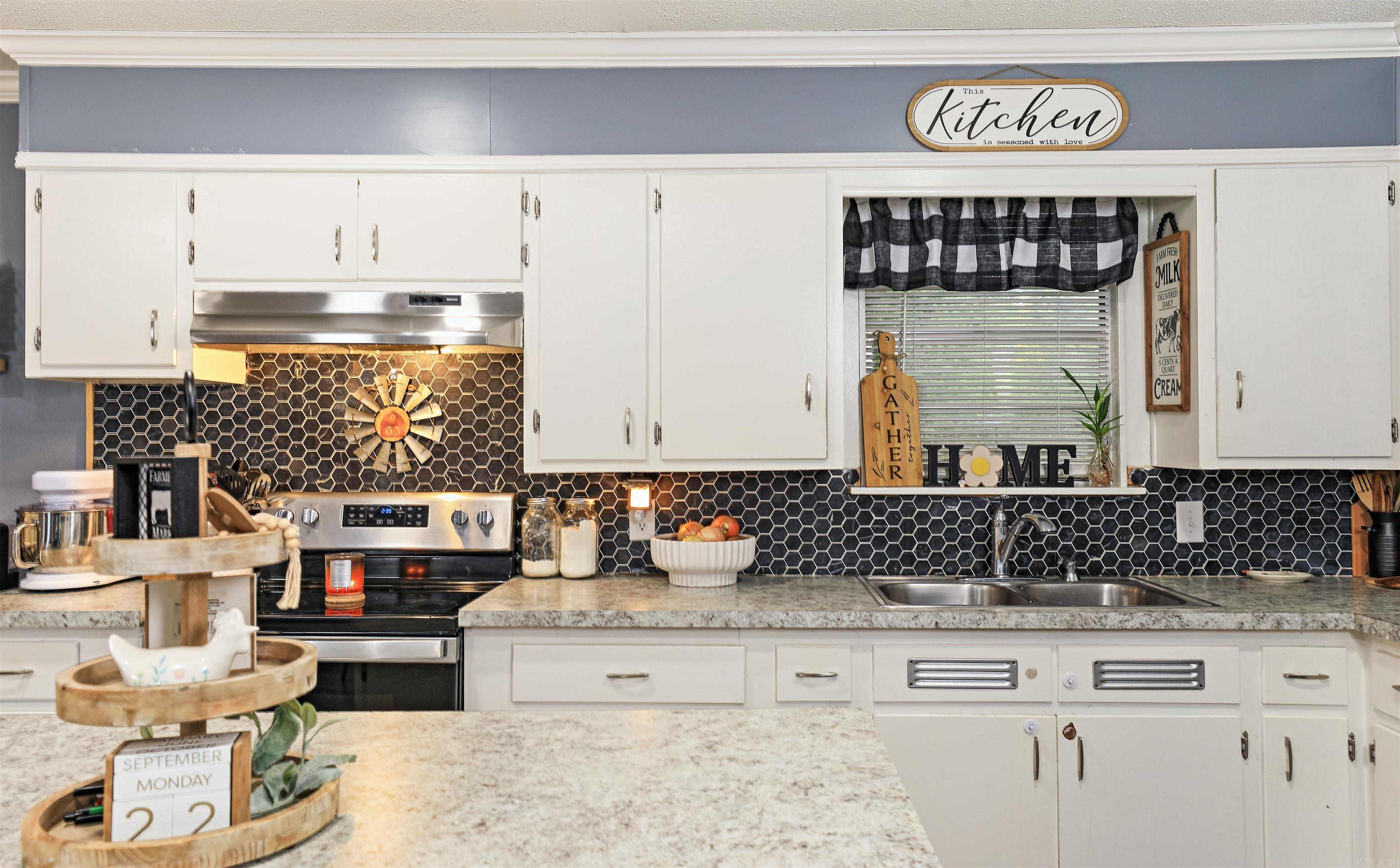 3202 Kay Don  Pine Bluff, AR