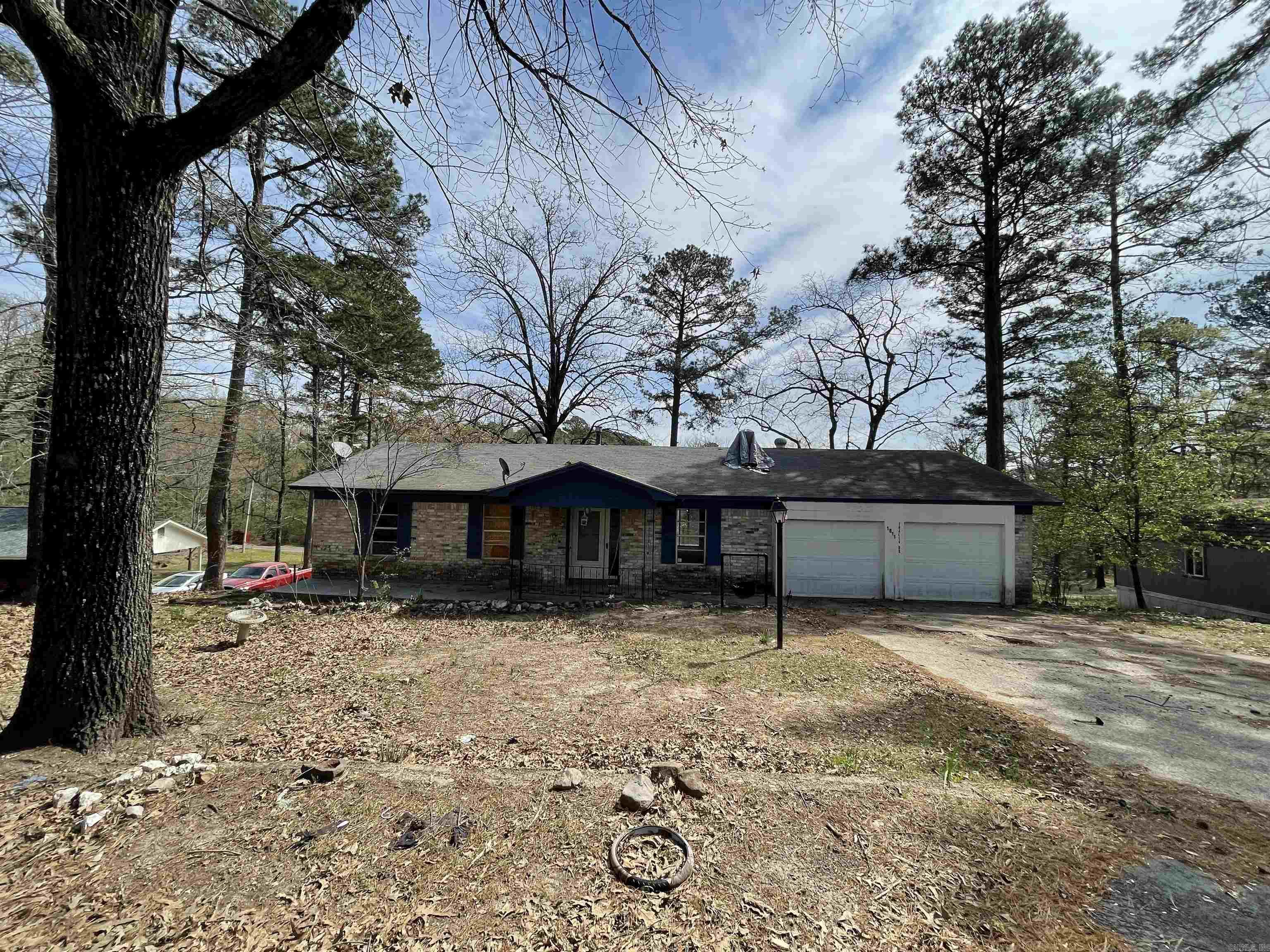 1811 Thalia  Mena, AR