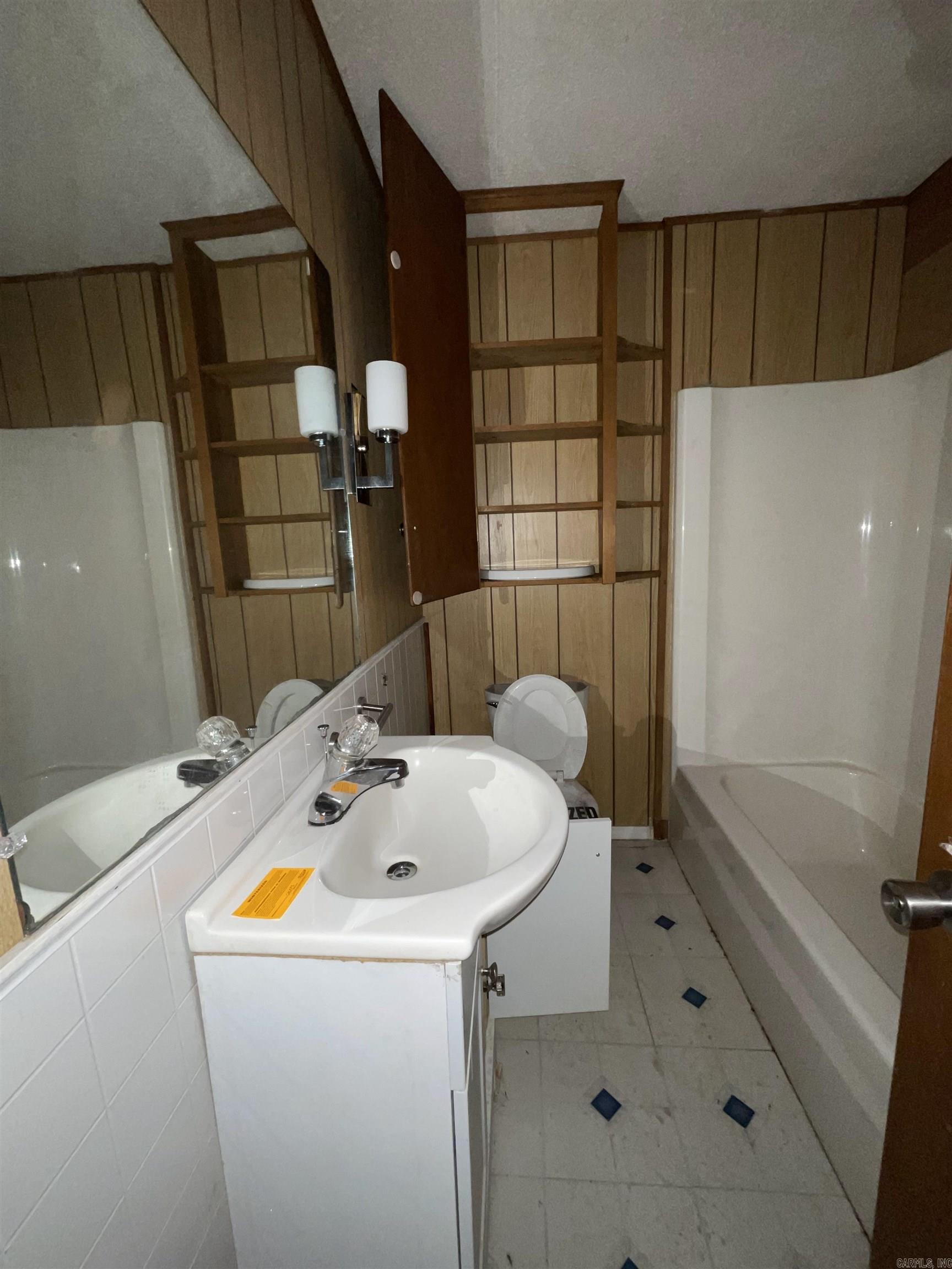 1811 Thalia  Mena, AR