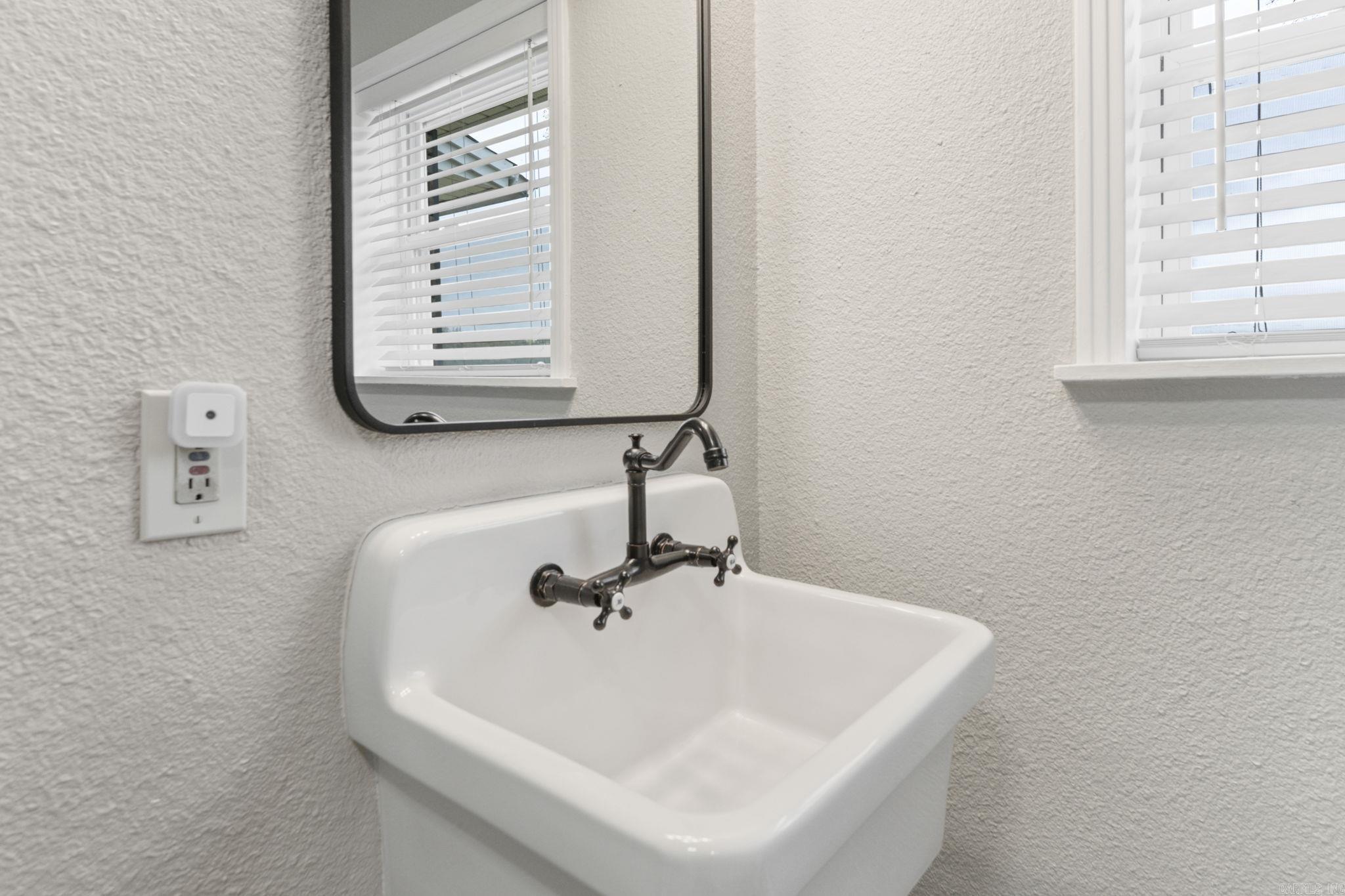 714 E Republican Rd  Jacksonville, AR