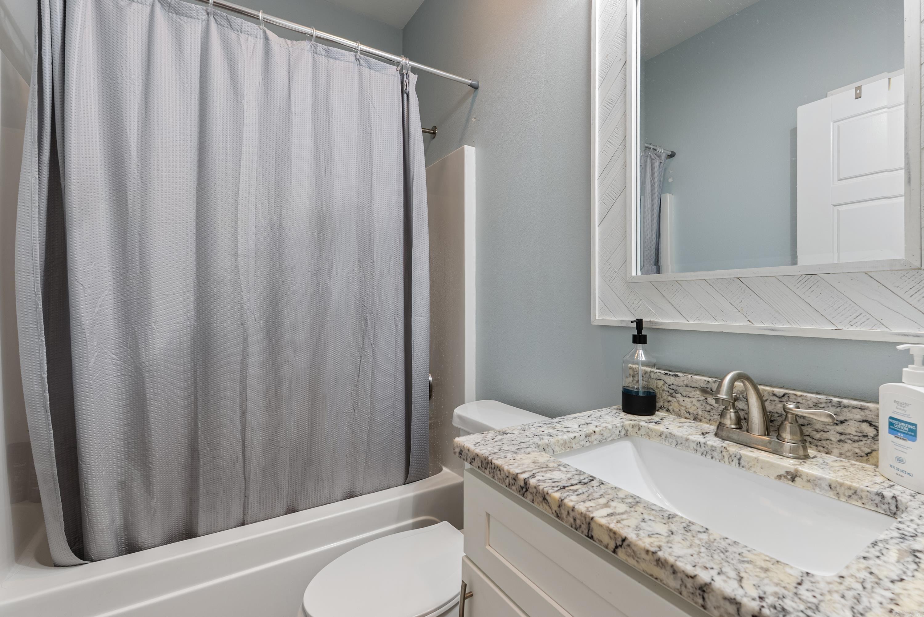 26 Canten  Greenbrier, AR