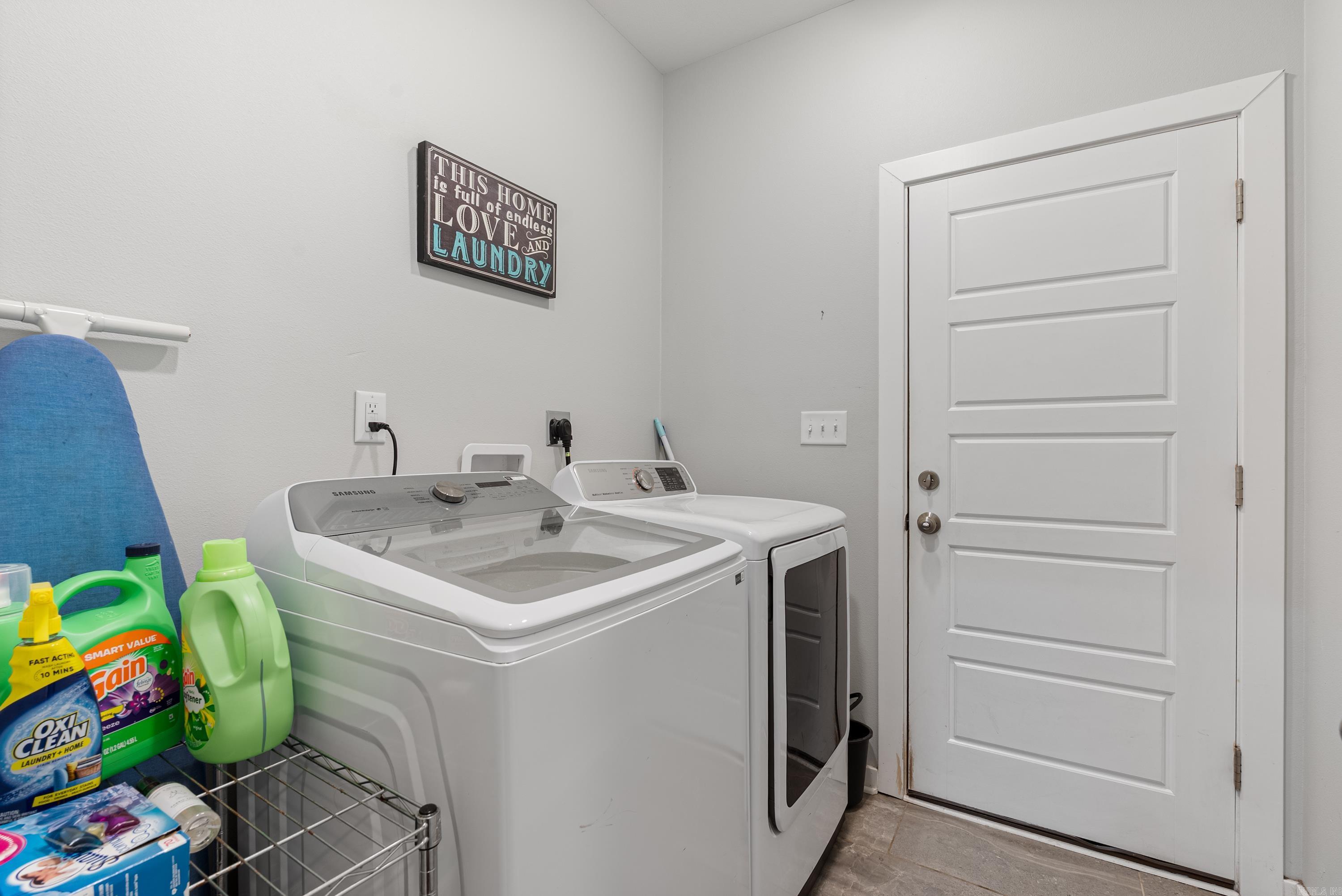 26 Canten  Greenbrier, AR