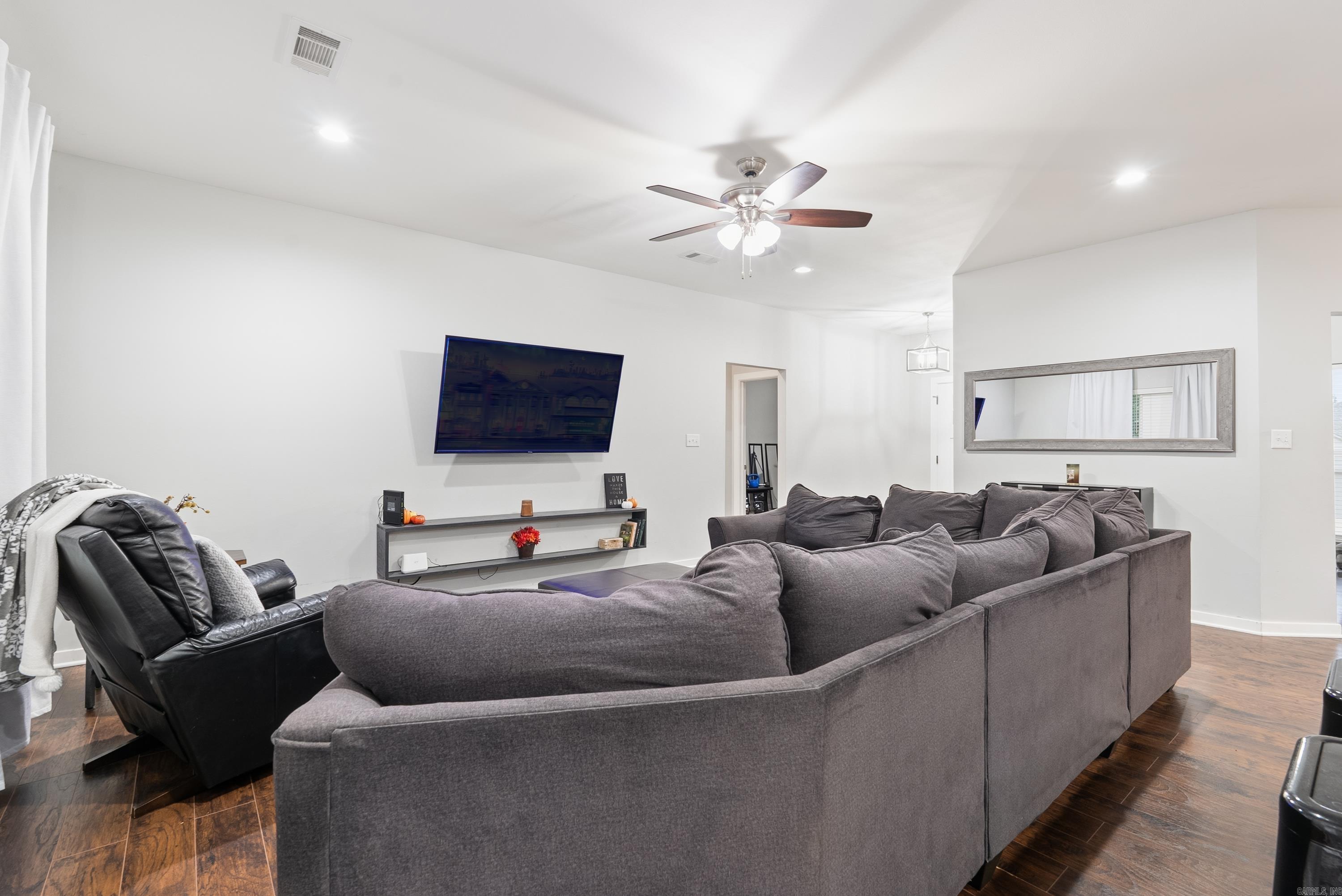 26 Canten  Greenbrier, AR