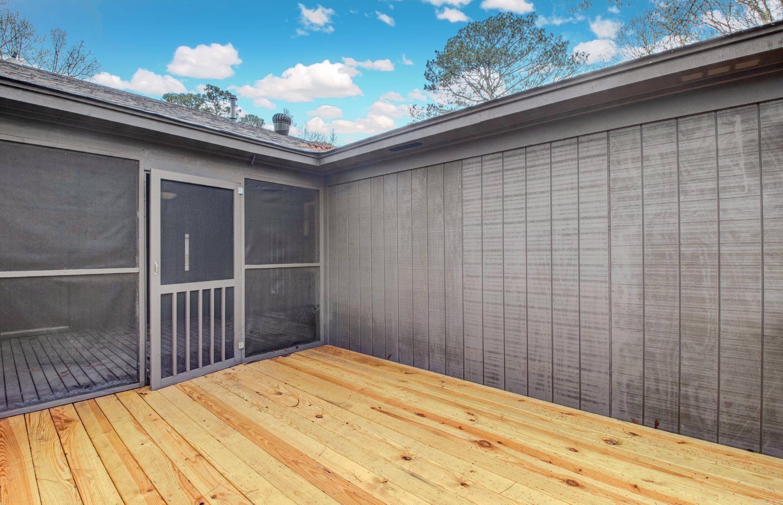 8 Fox Run Drive Little Rock, AR 72210