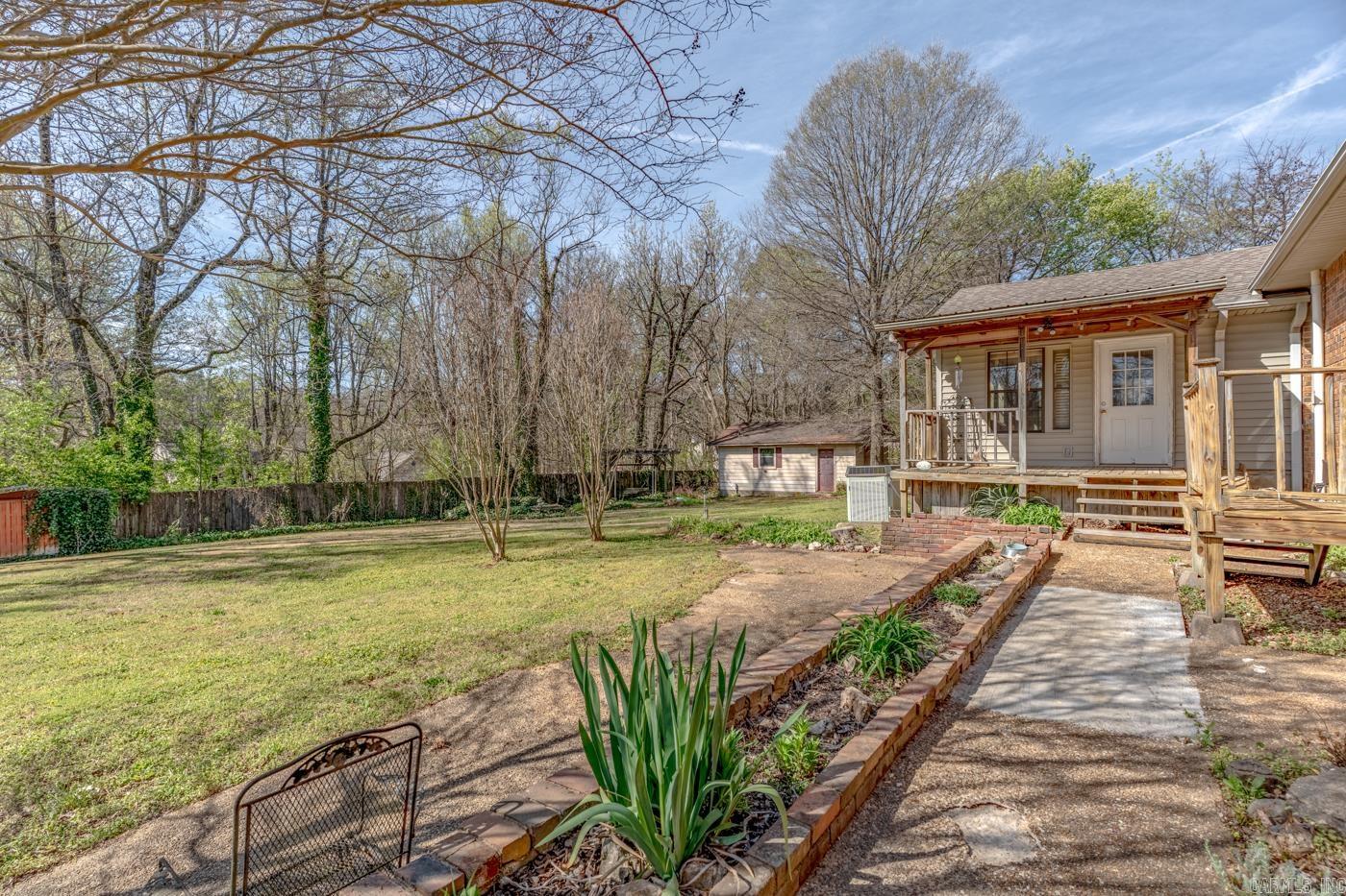 1505 Country Manor  Jonesboro, AR