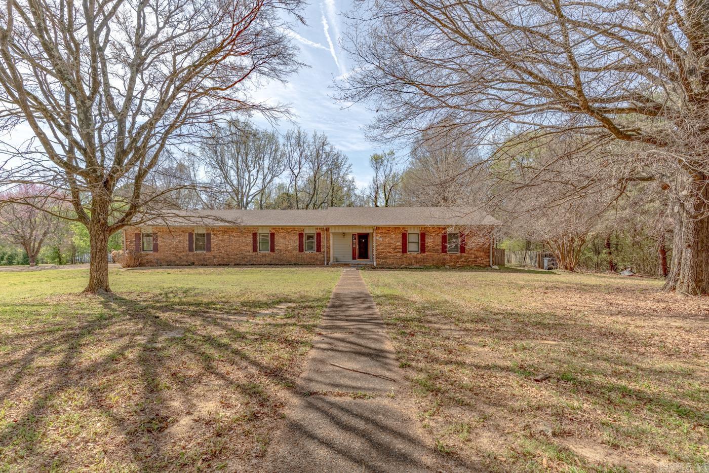 1505 Country Manor  Jonesboro, AR