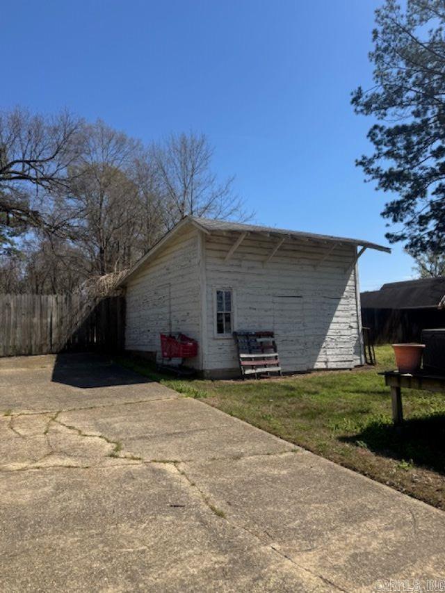 630 N Main  Monticello, AR