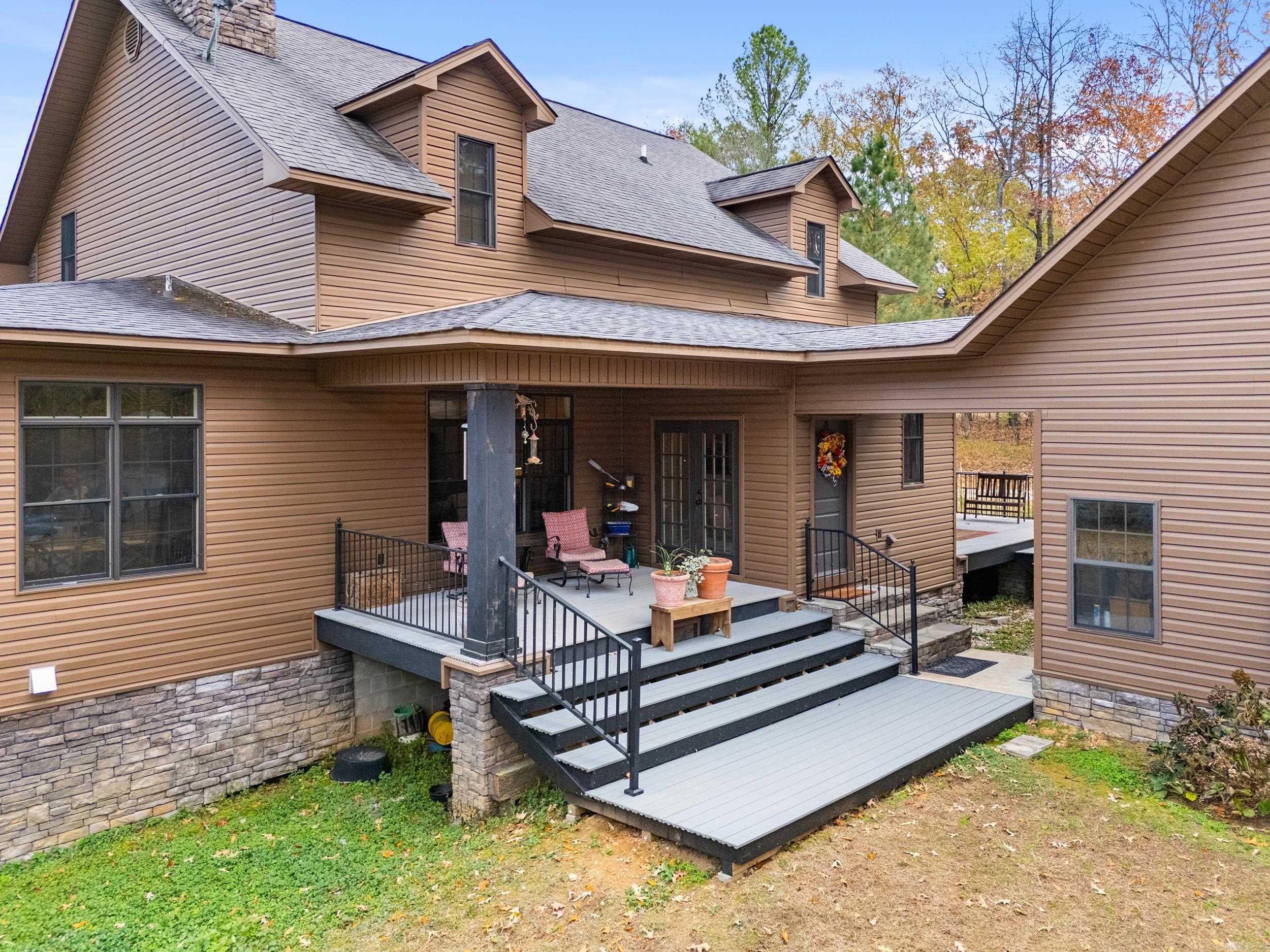 1919 Tudor Loop  Benton, AR