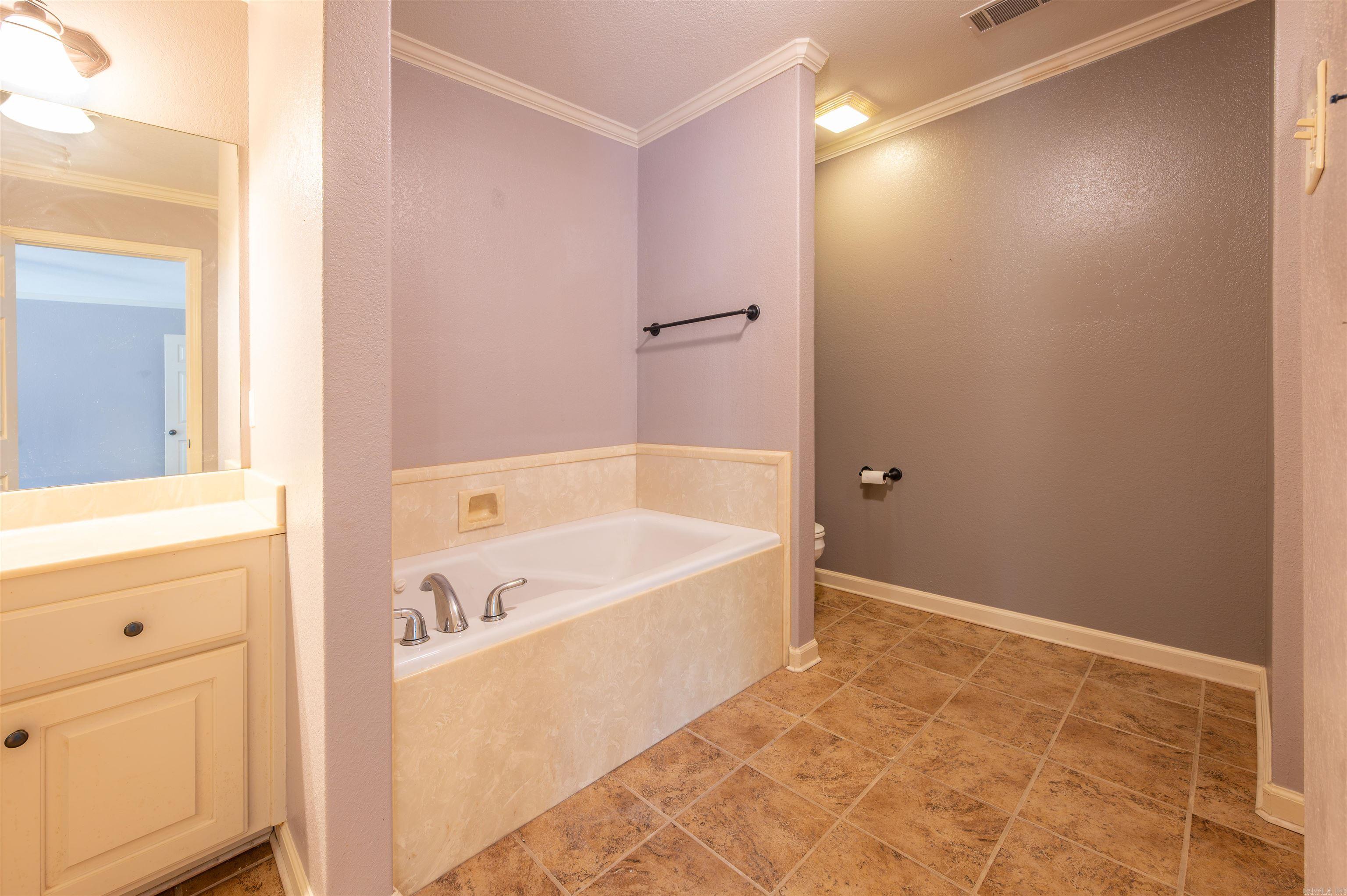 41 Lariat  Austin, AR