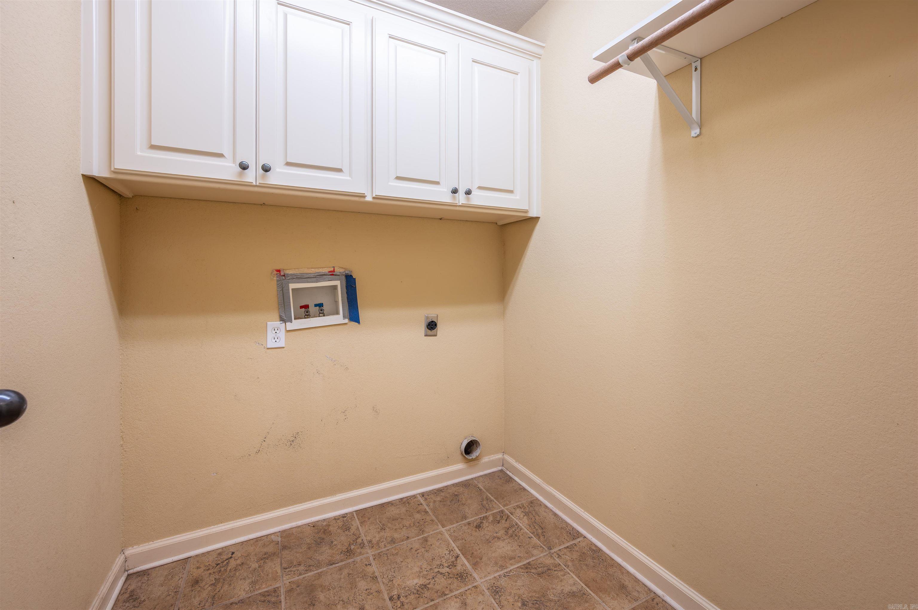 41 Lariat  Austin, AR