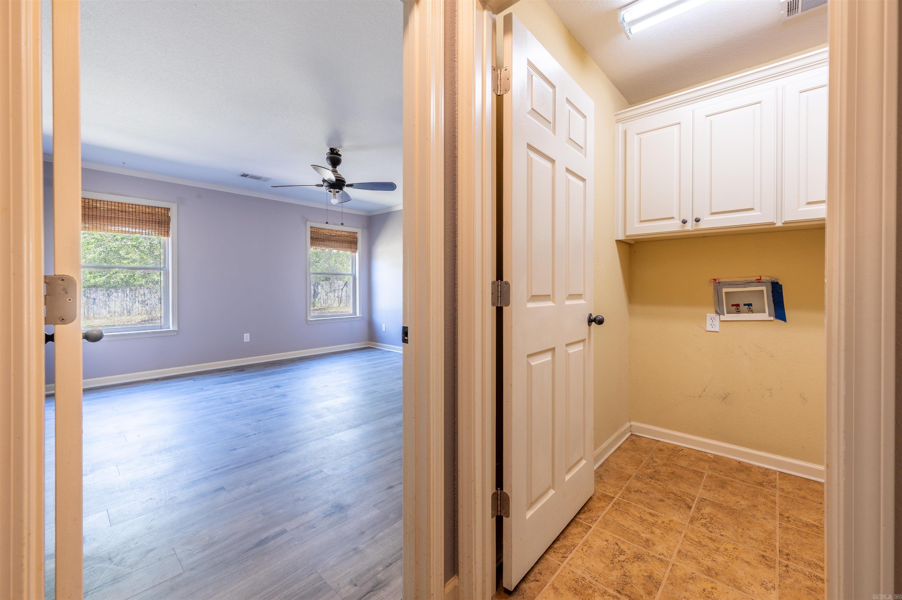 41 Lariat  Austin, AR