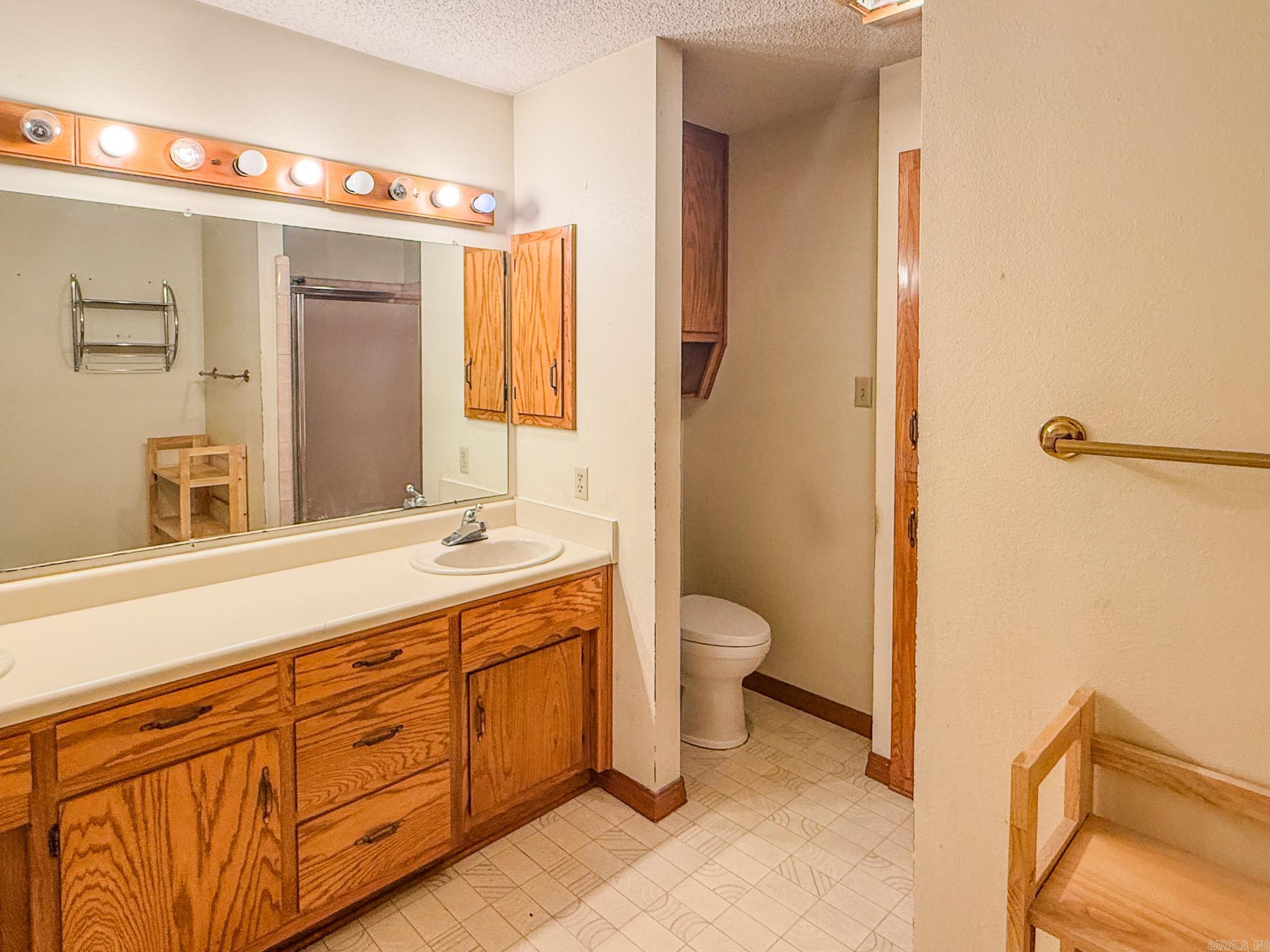 103 Twin Oaks  Arkadelphia, AR