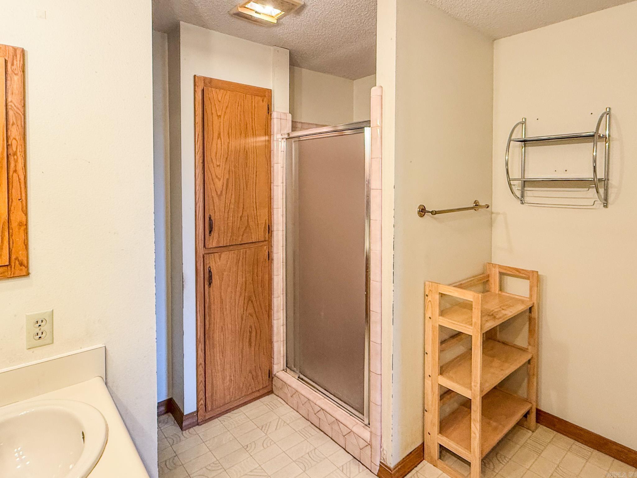 103 Twin Oaks  Arkadelphia, AR