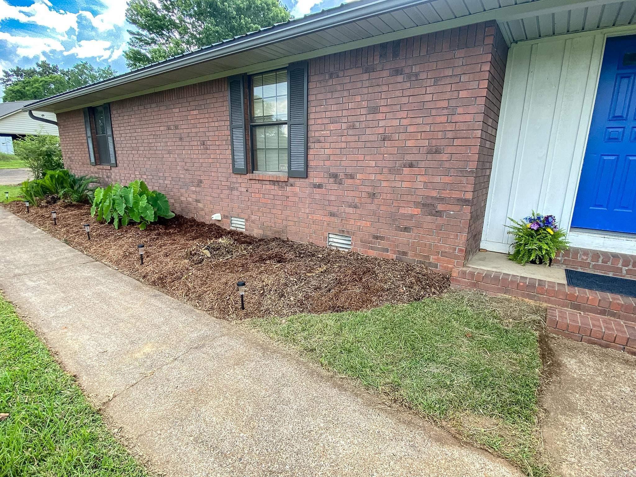 103 Twin Oaks Drive Arkadelphia, AR 71923