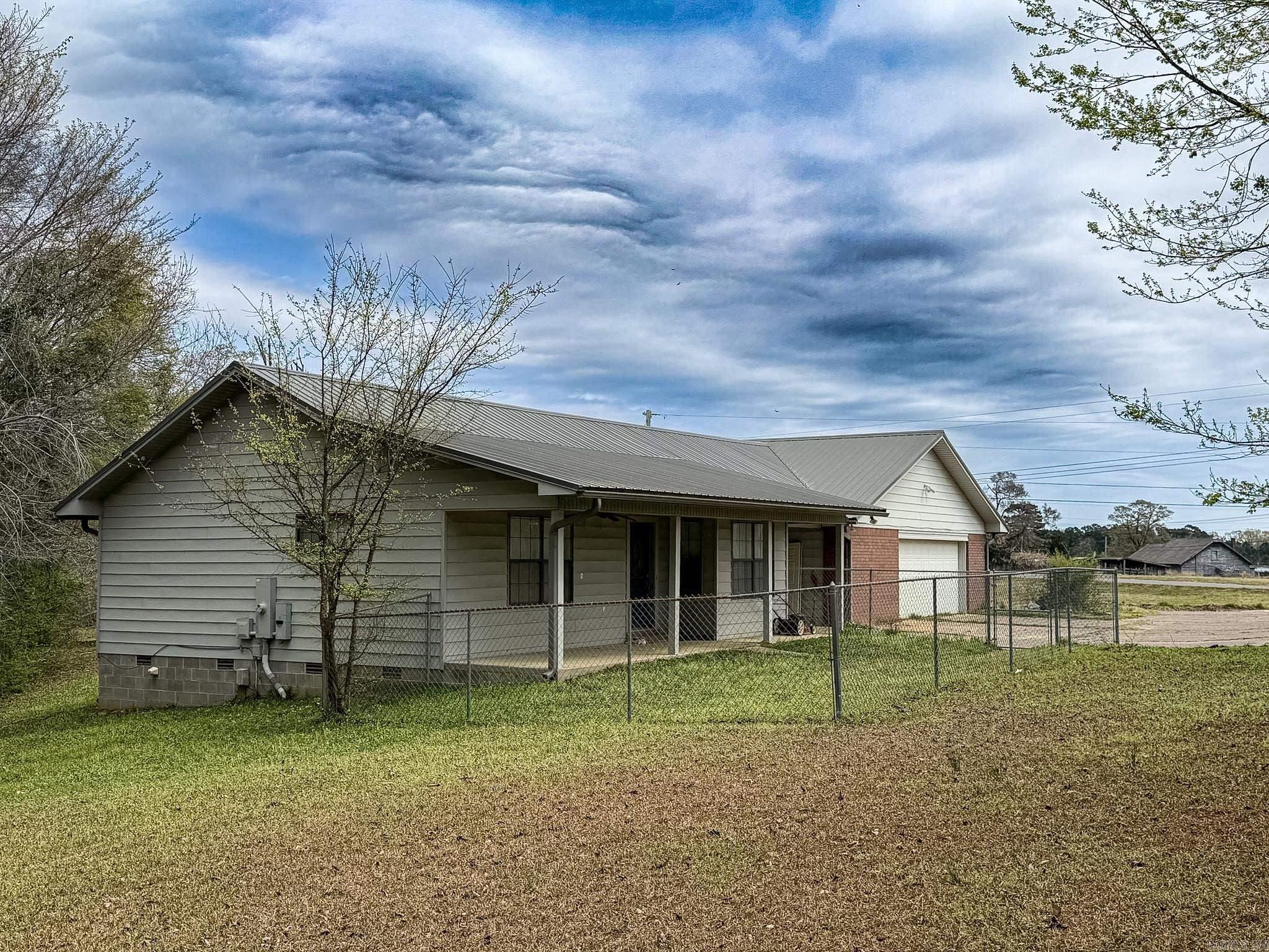 103 Twin Oaks  Arkadelphia, AR