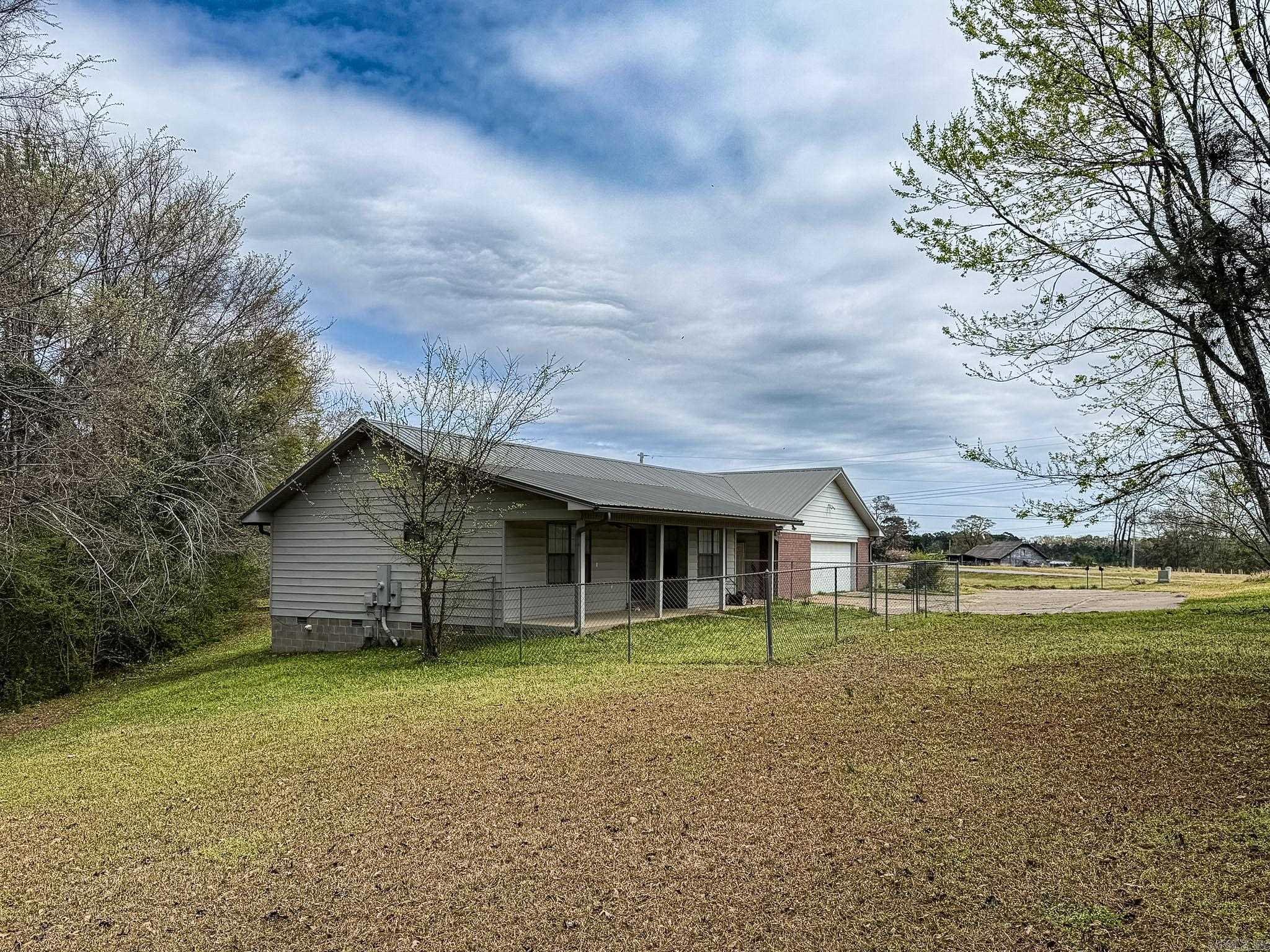 103 Twin Oaks  Arkadelphia, AR