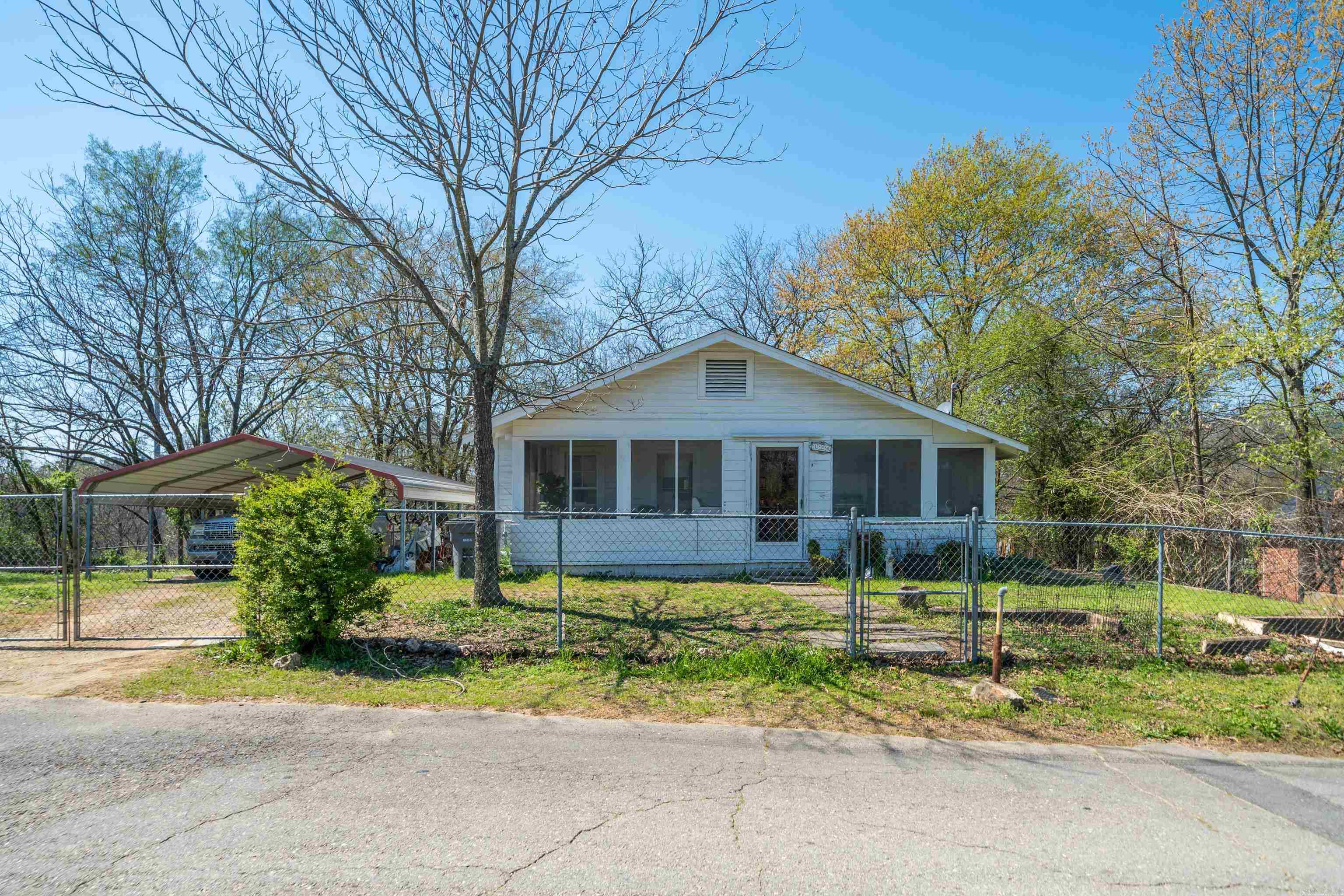 120-124 Hill  Hot Springs, AR