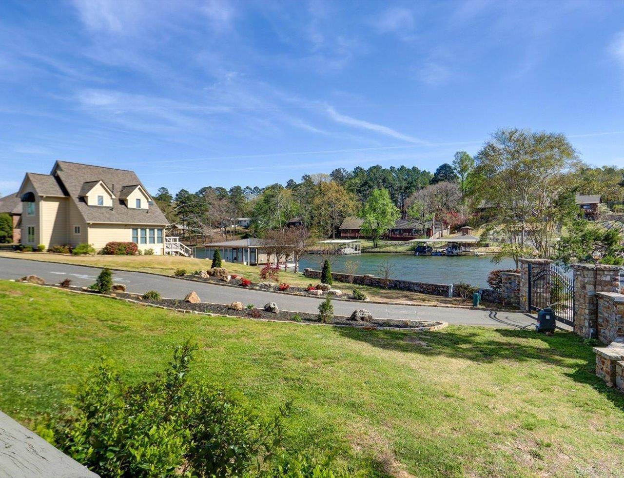 105 Long Island Bay  Hot Springs, AR