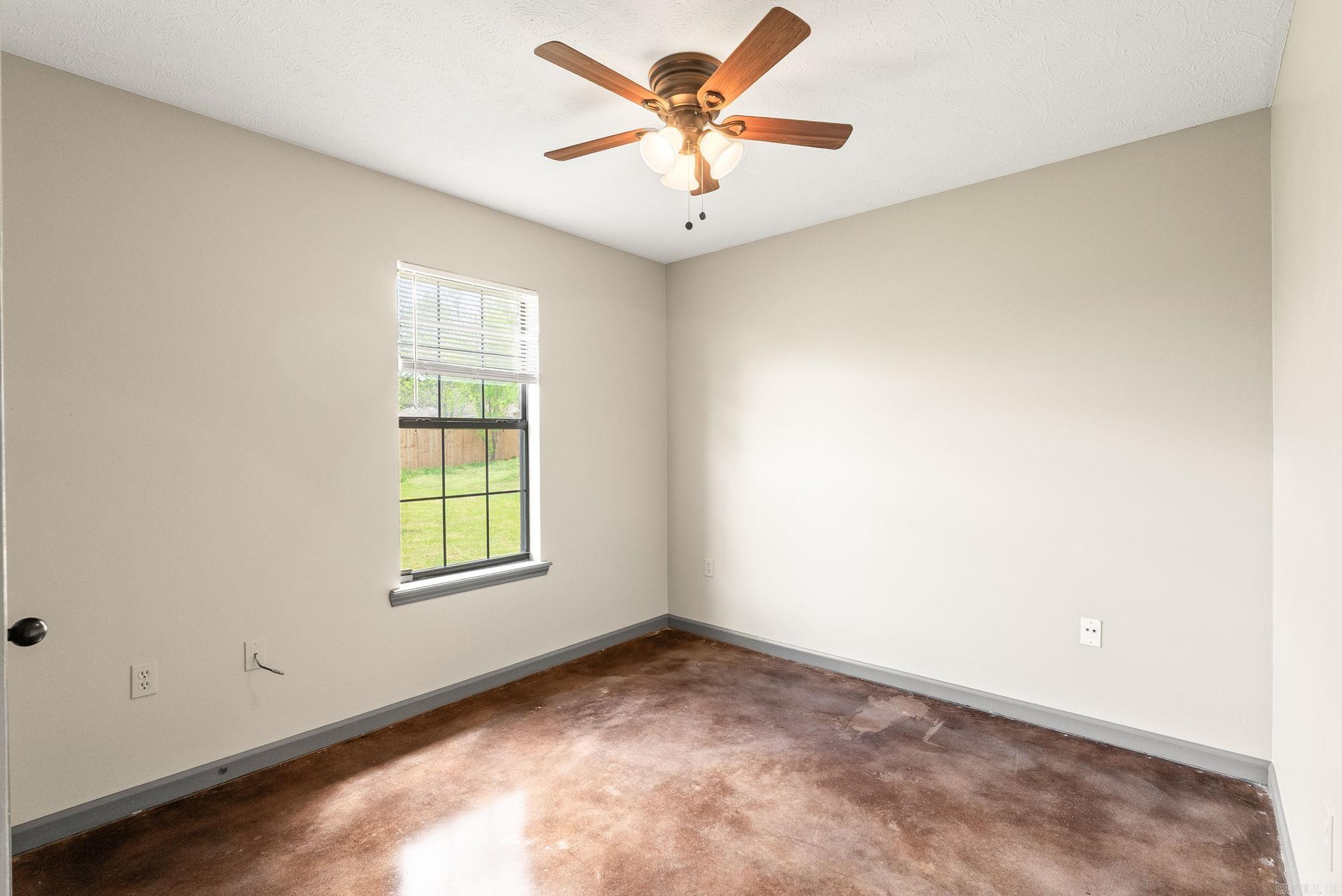 1720 Ozark Conway, AR 72034