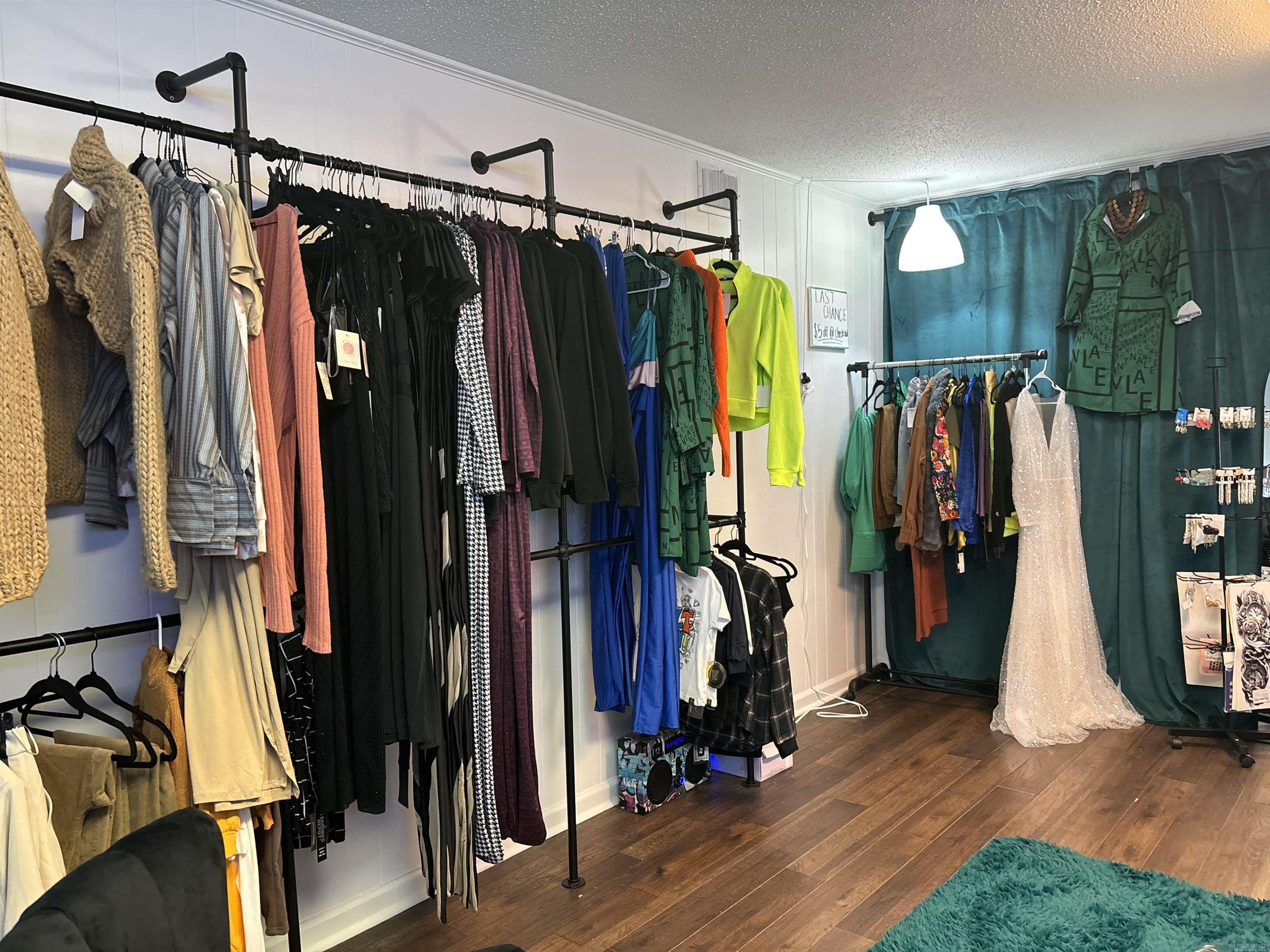 117 E Front  Lonoke, AR