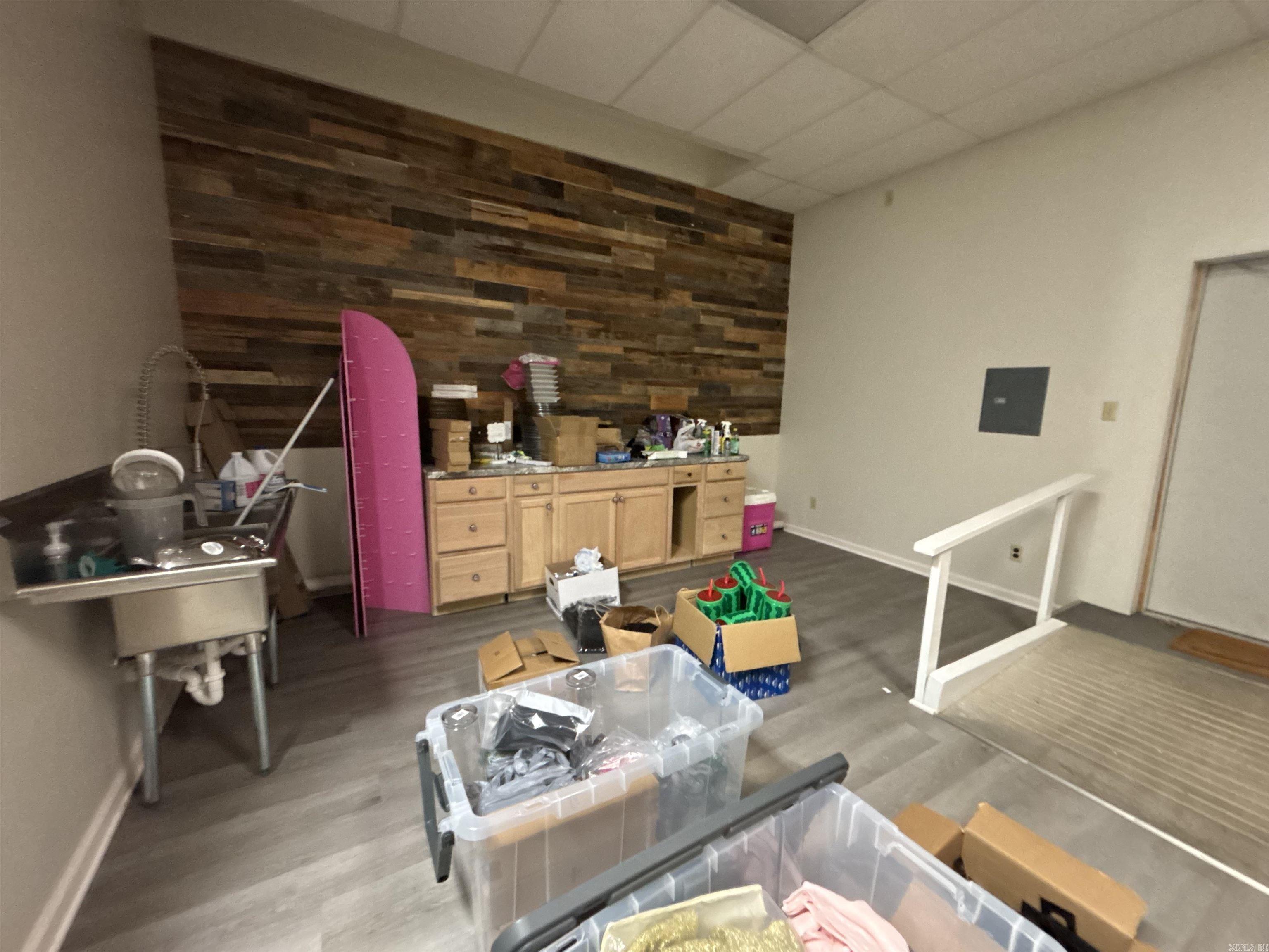 117 E Front  Lonoke, AR