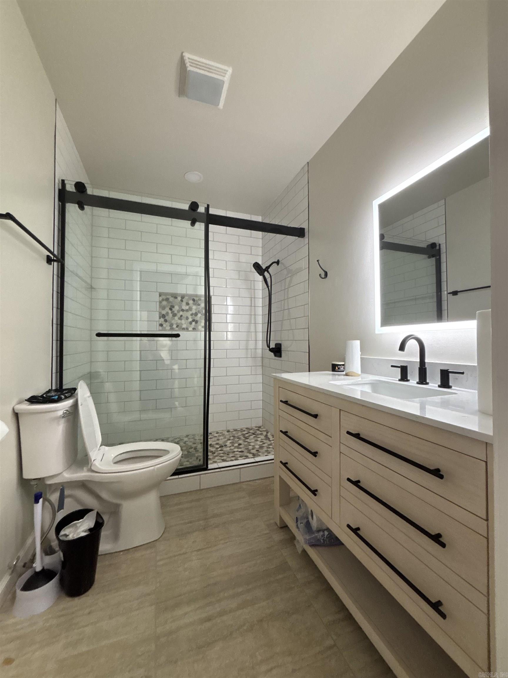 117 E Front  Lonoke, AR