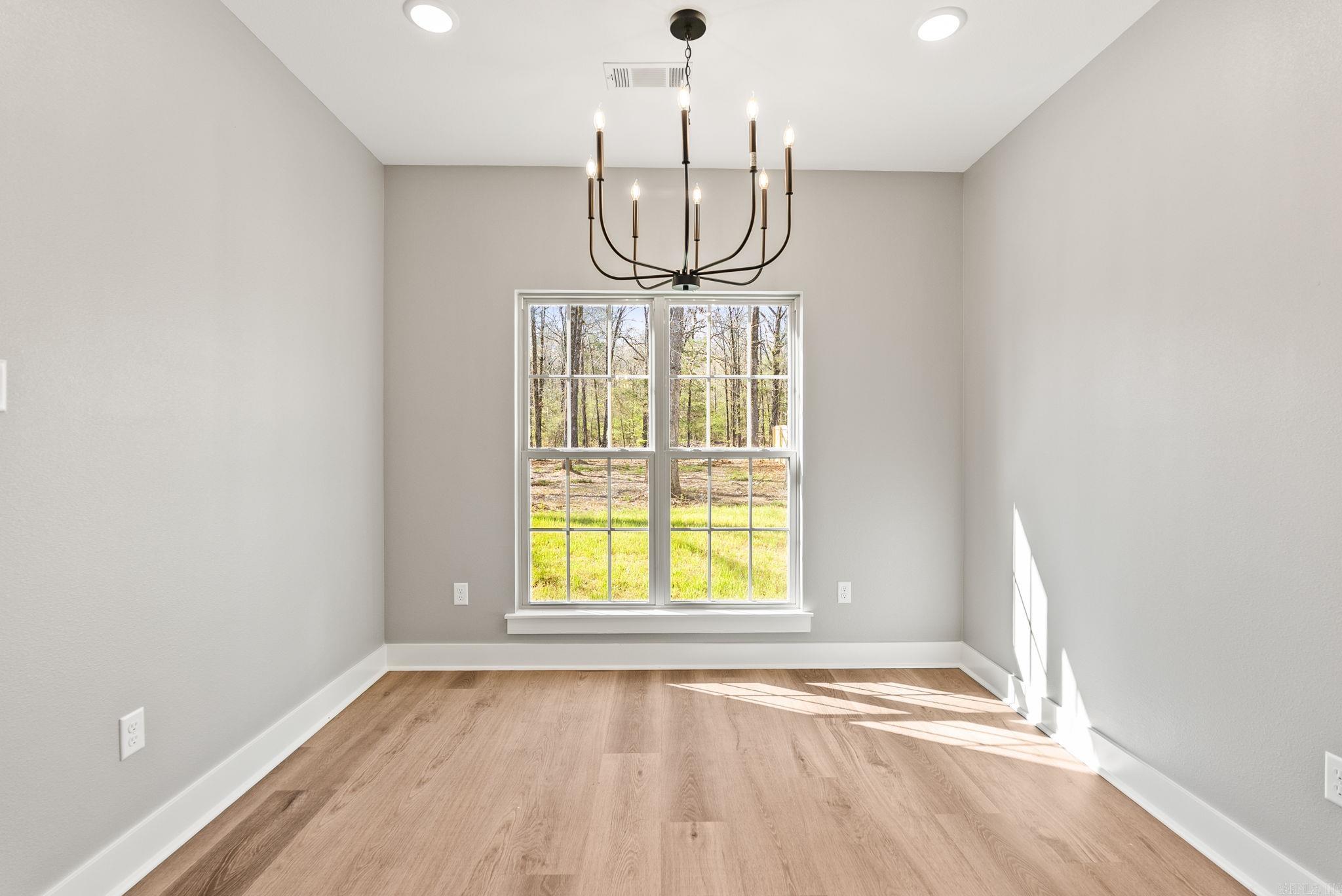 1275 Acuff  Conway, AR