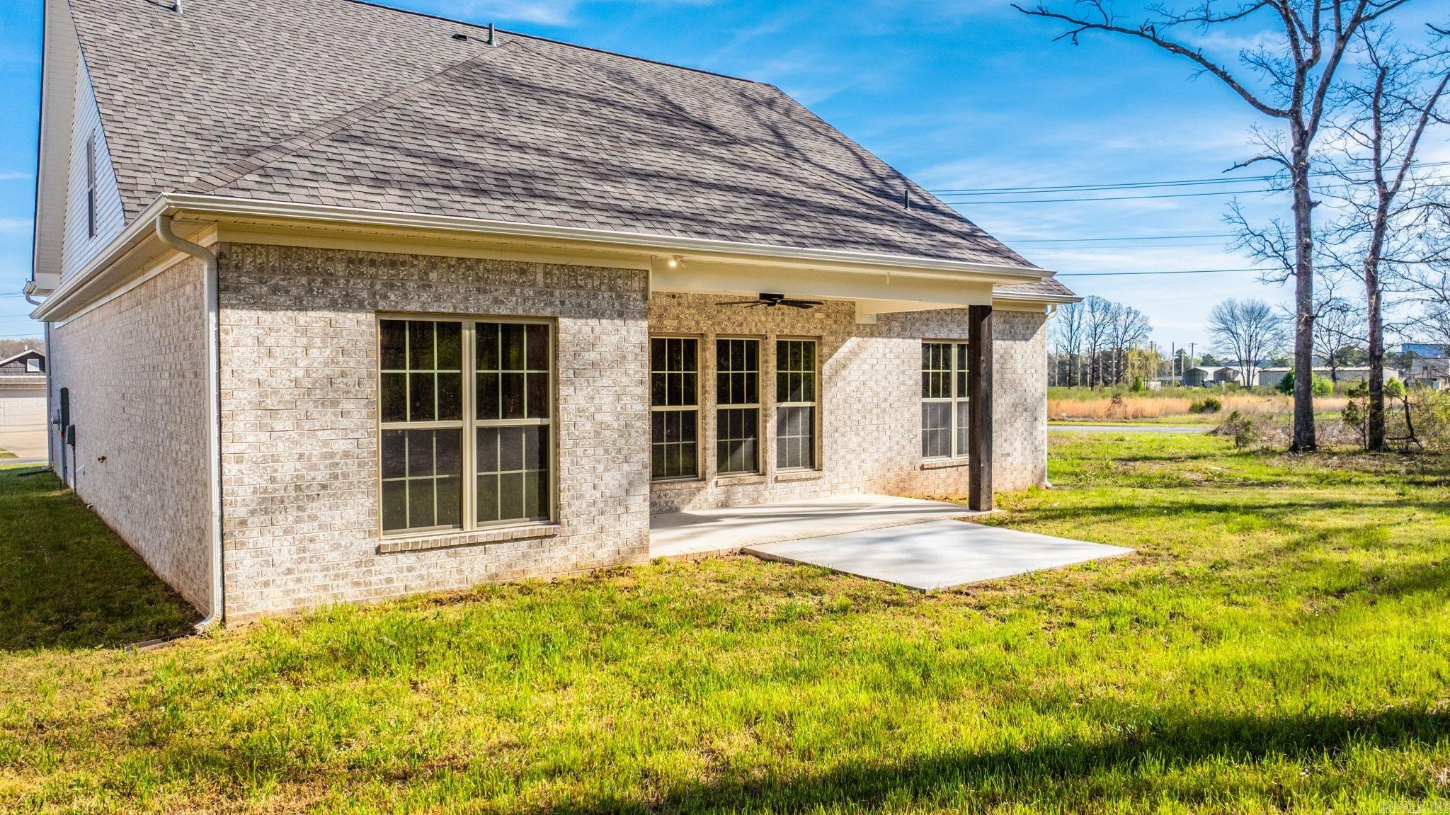 1275 Acuff  Conway, AR