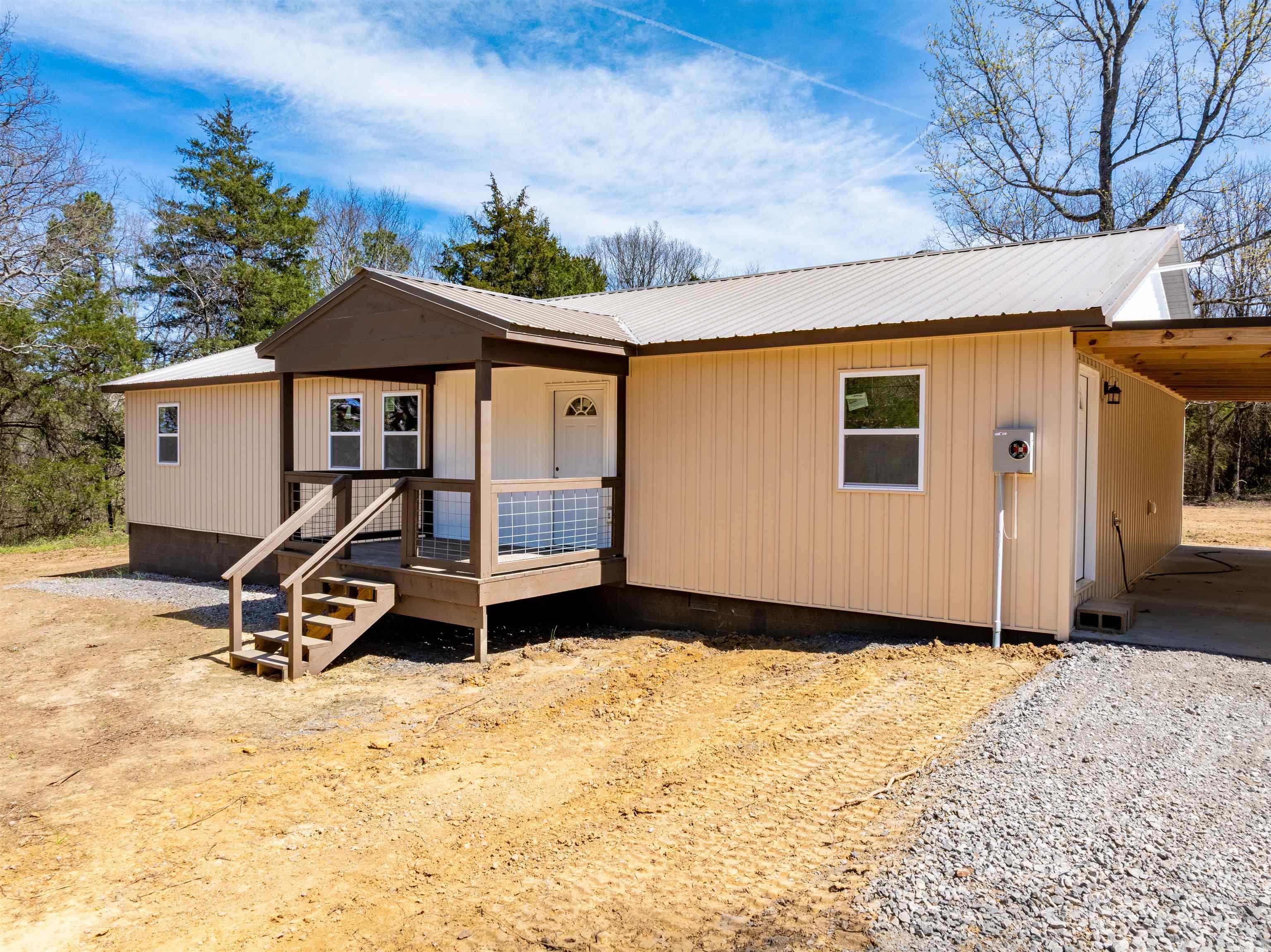 31 Redneck Ln  Pleasant Plains, AR