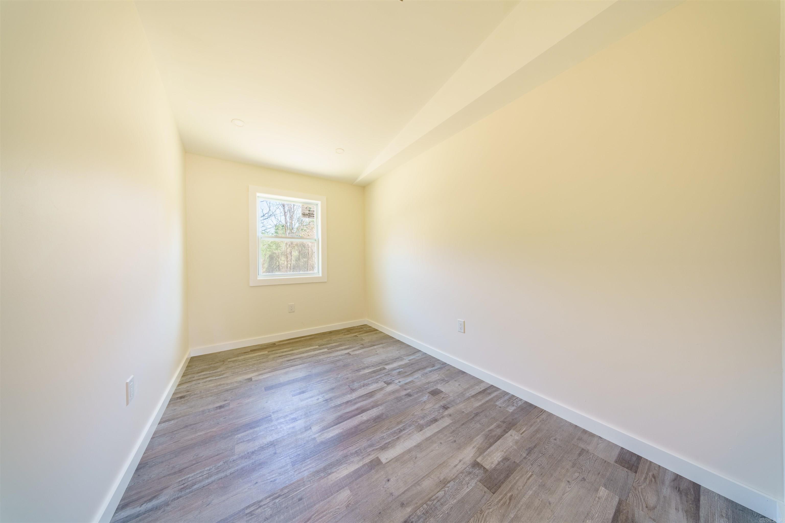 31 Redneck Ln  Pleasant Plains, AR