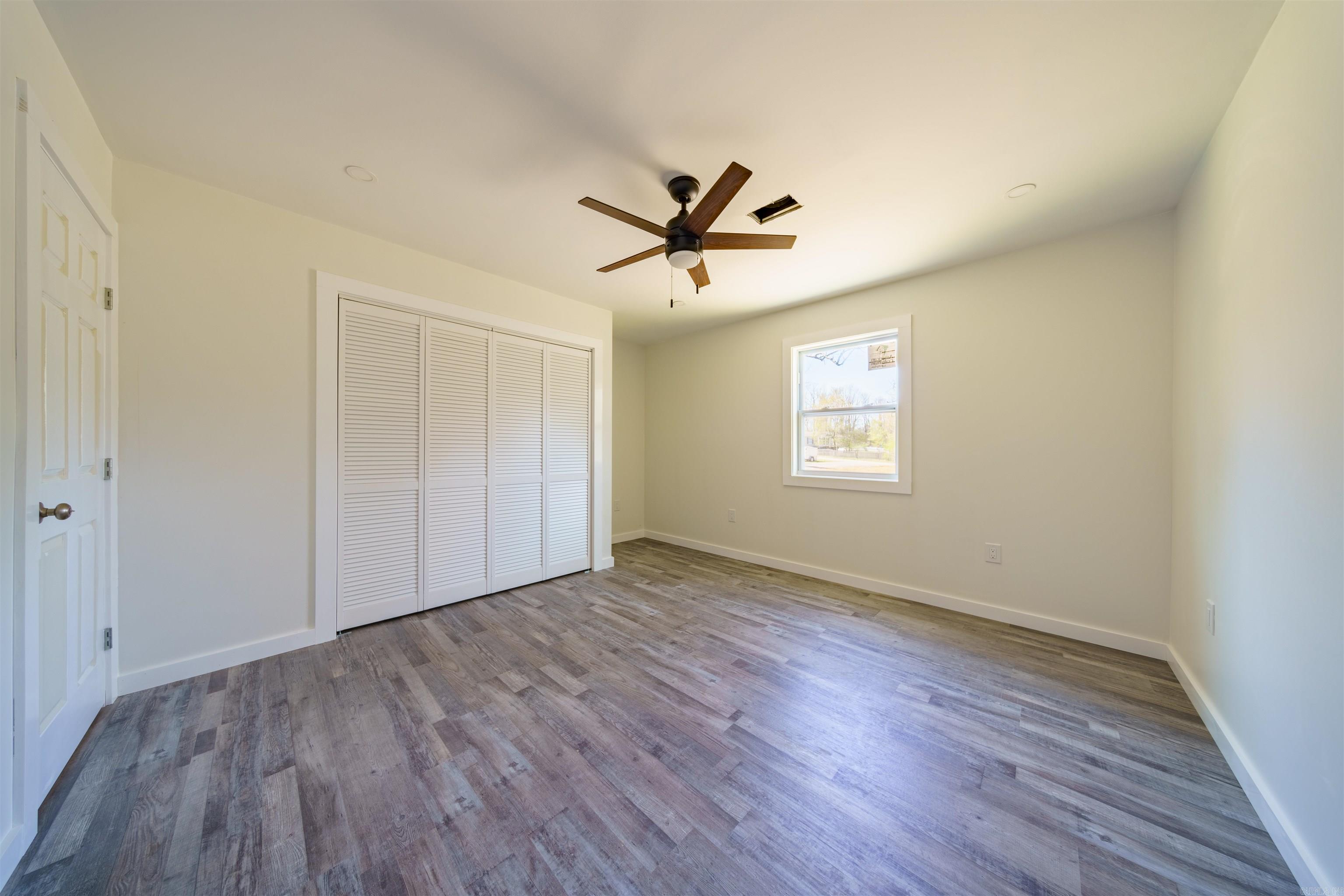 31 Redneck Ln  Pleasant Plains, AR