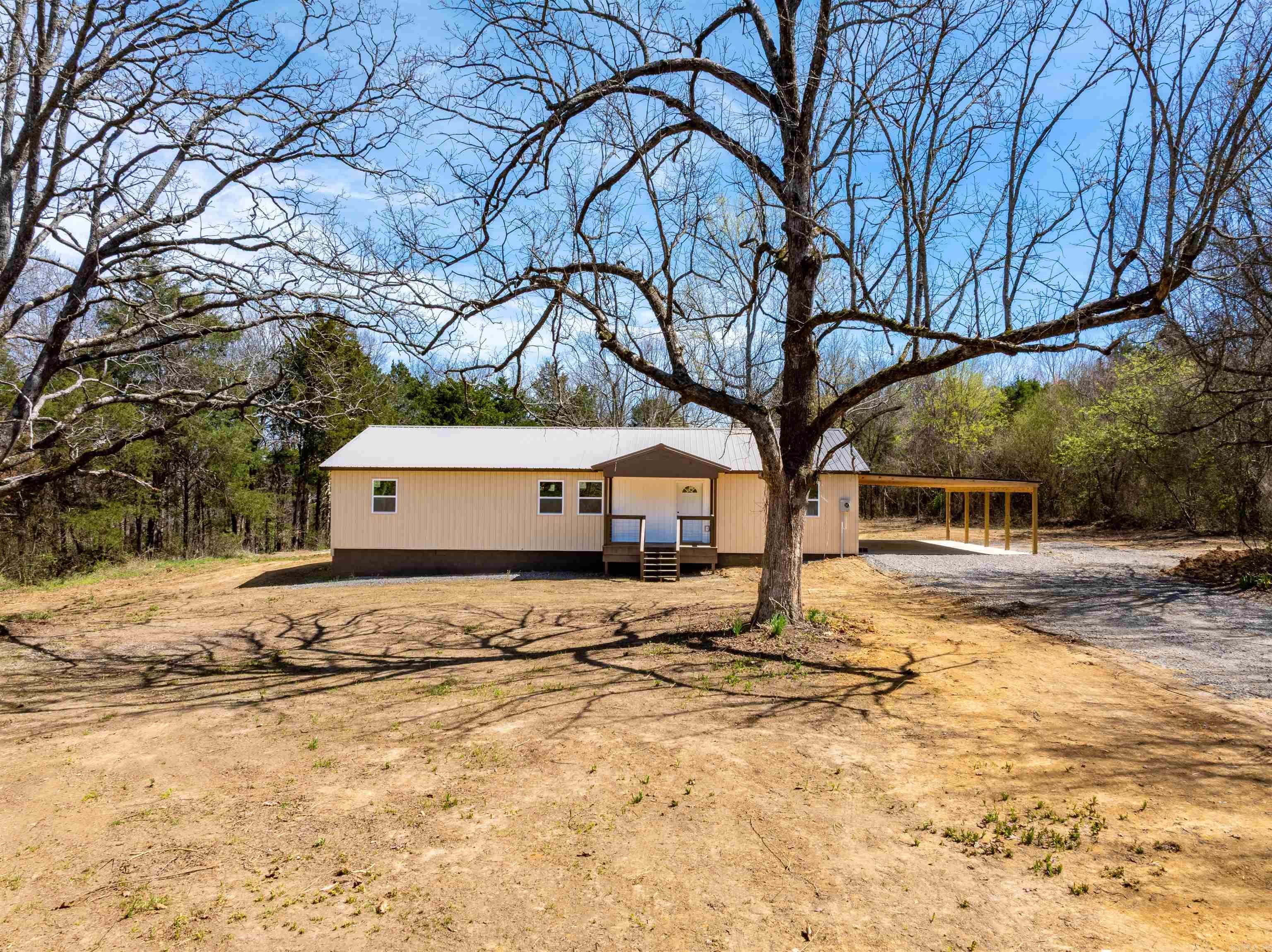 31 Redneck Ln  Pleasant Plains, AR