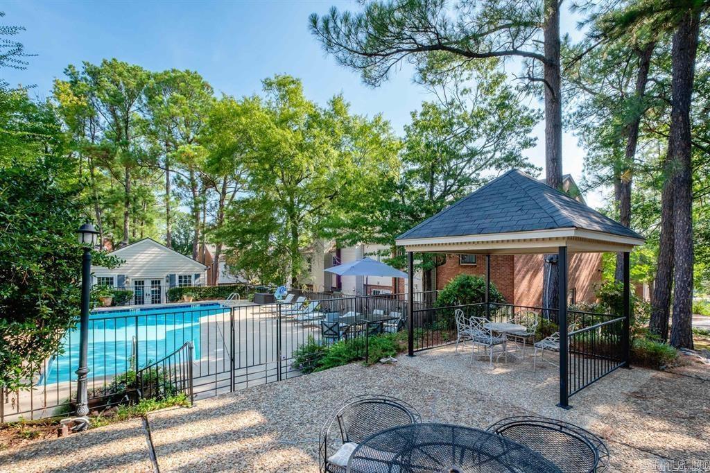 2805 Foxcroft #1003  Little Rock, AR