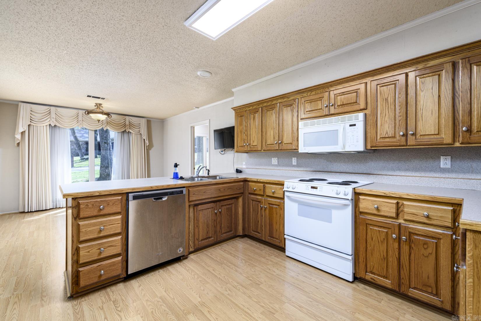 11922 Pleasant Tree  Little Rock, AR