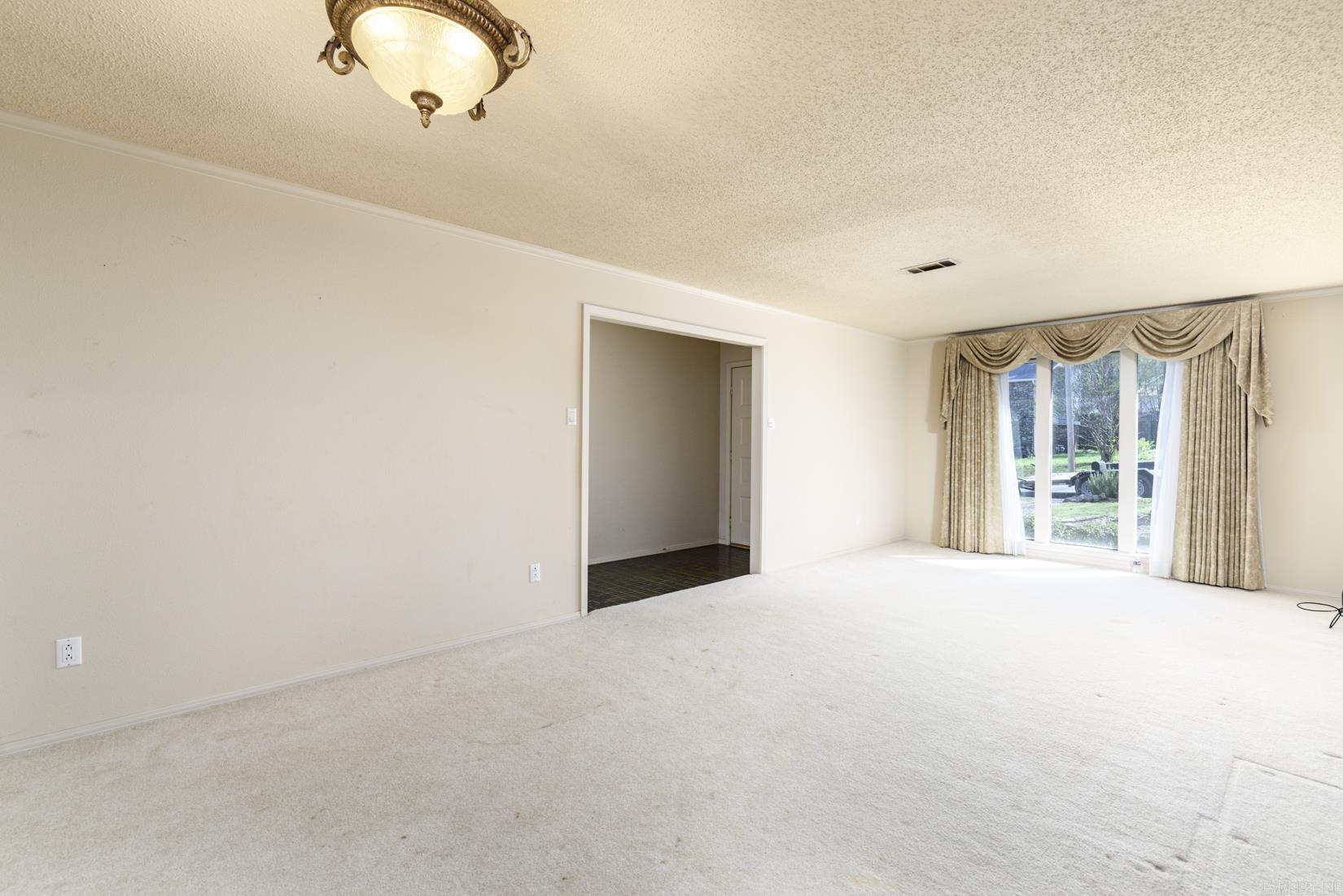 11922 Pleasant Tree  Little Rock, AR