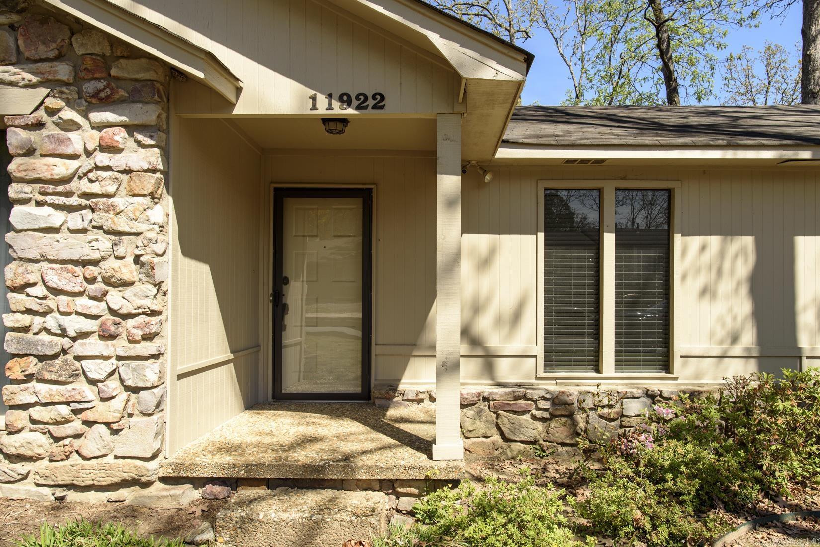 11922 Pleasant Tree  Little Rock, AR