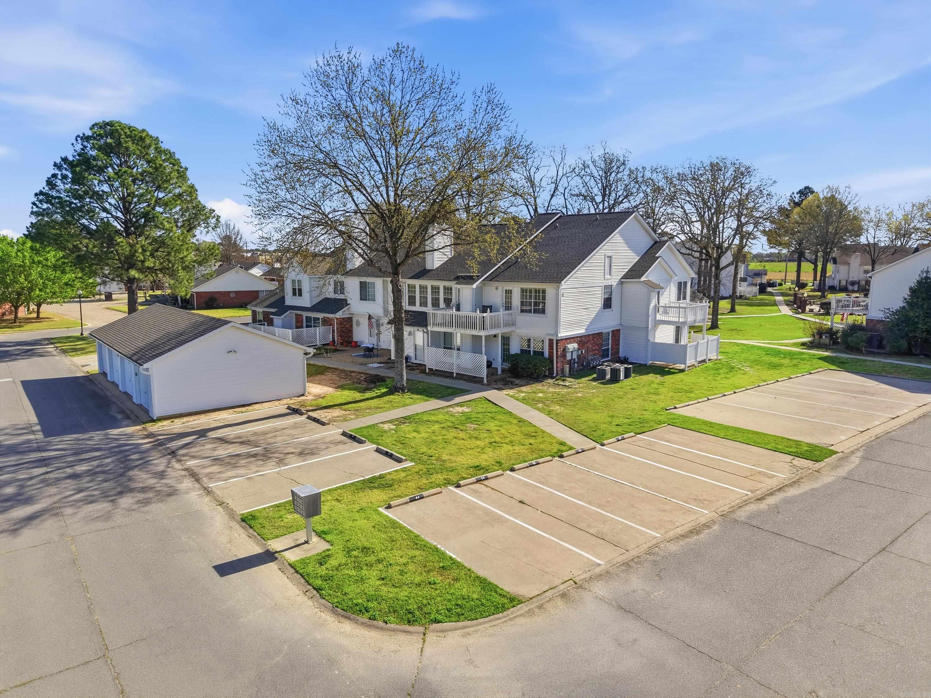 1005 S German  Conway, AR