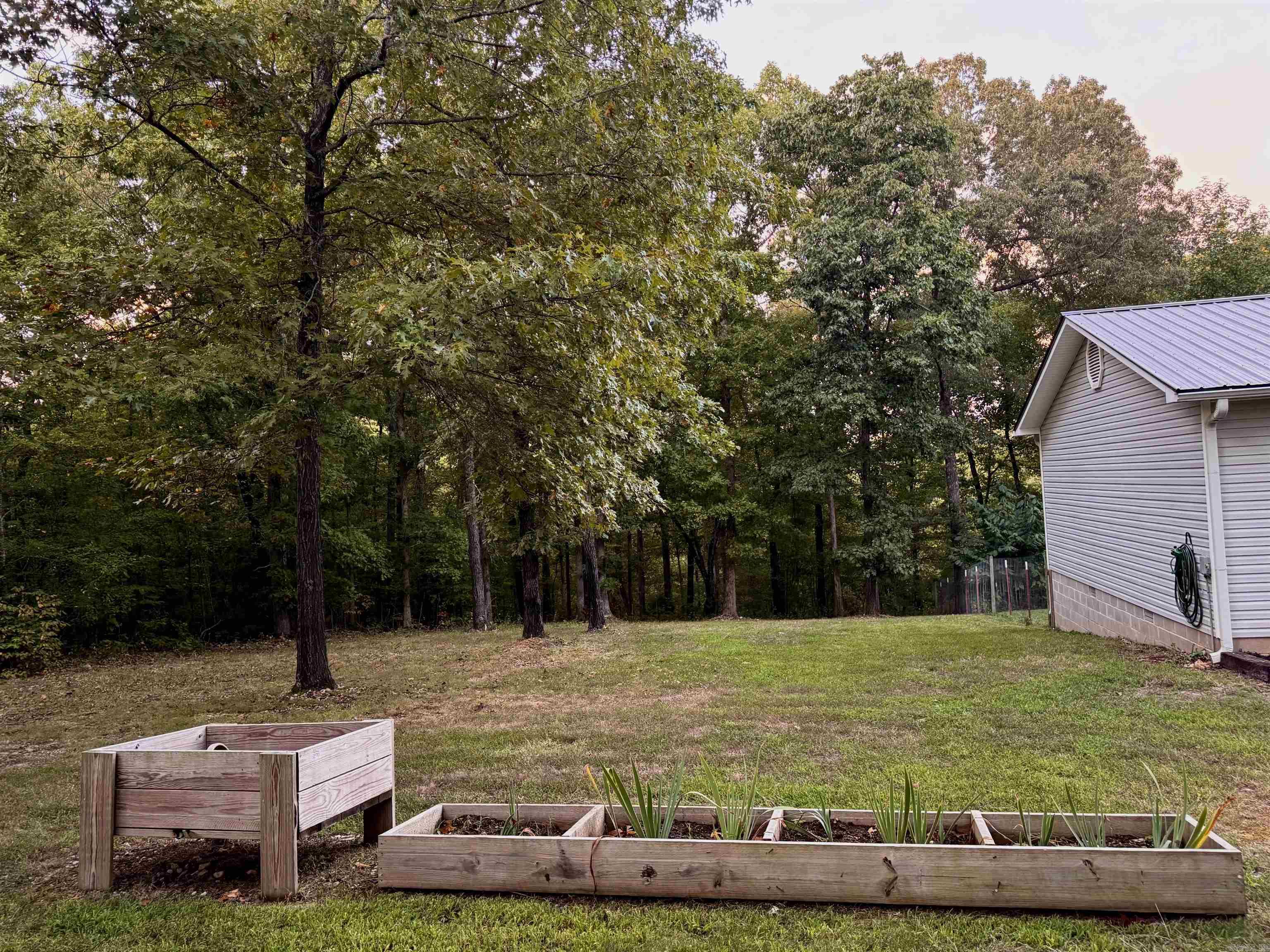 1227 W 74  Marshall, AR