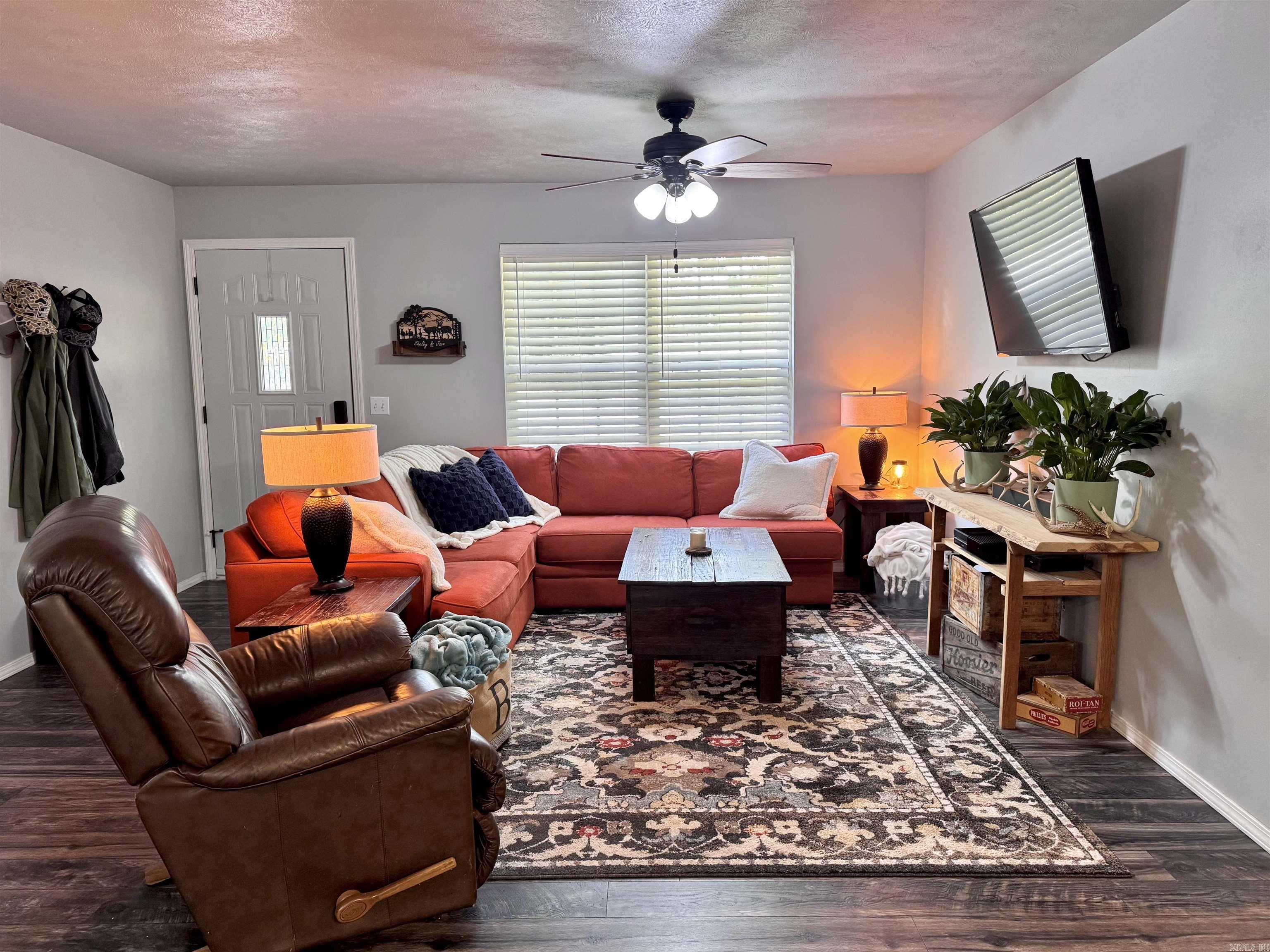 1227 W 74  Marshall, AR