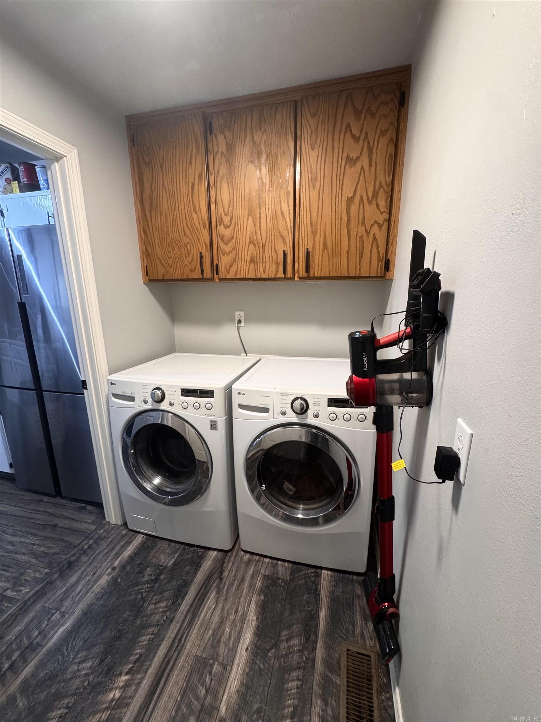 1227 W 74  Marshall, AR