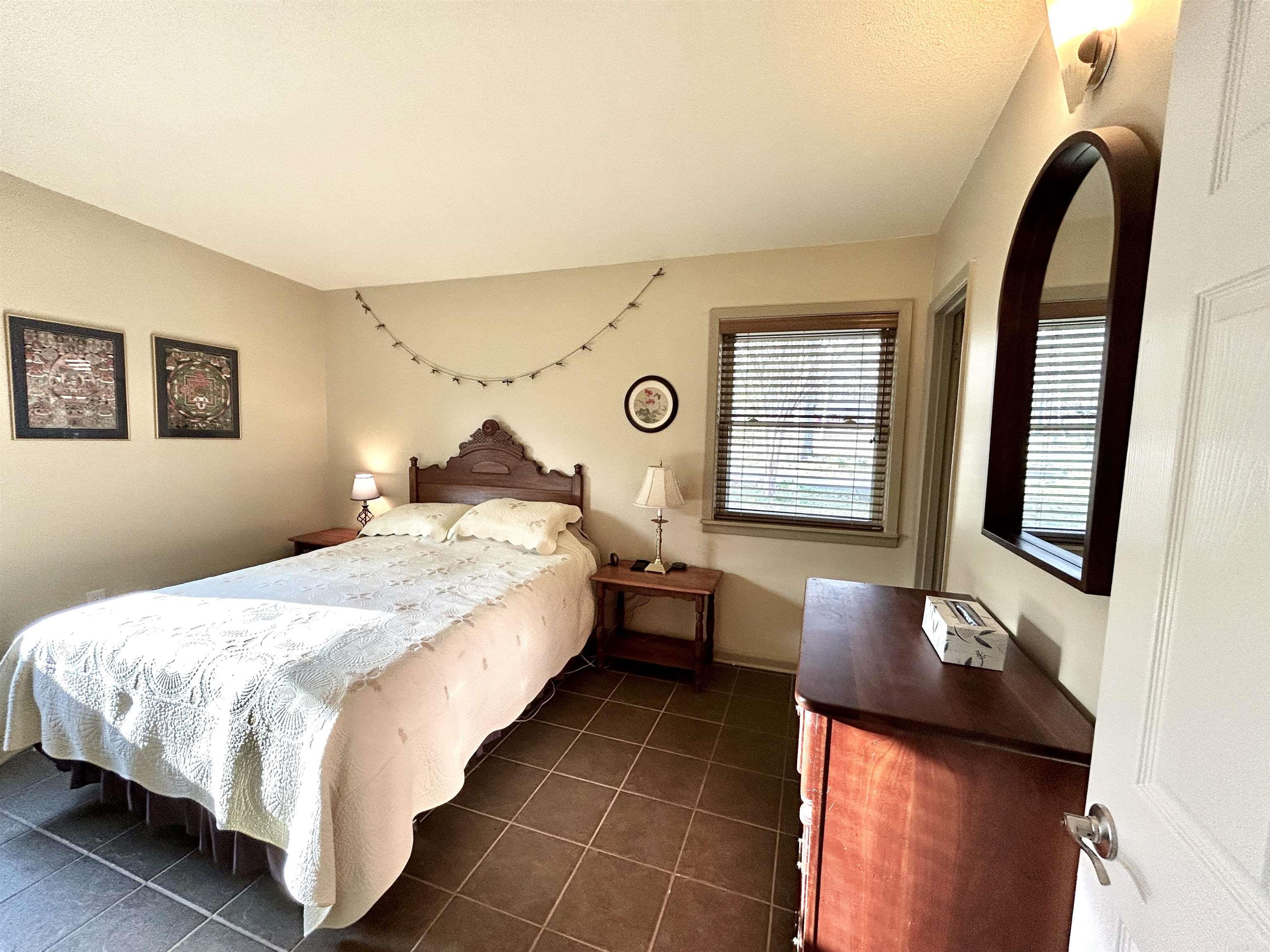 8203 OLIVE HILL  Mabelvale, AR