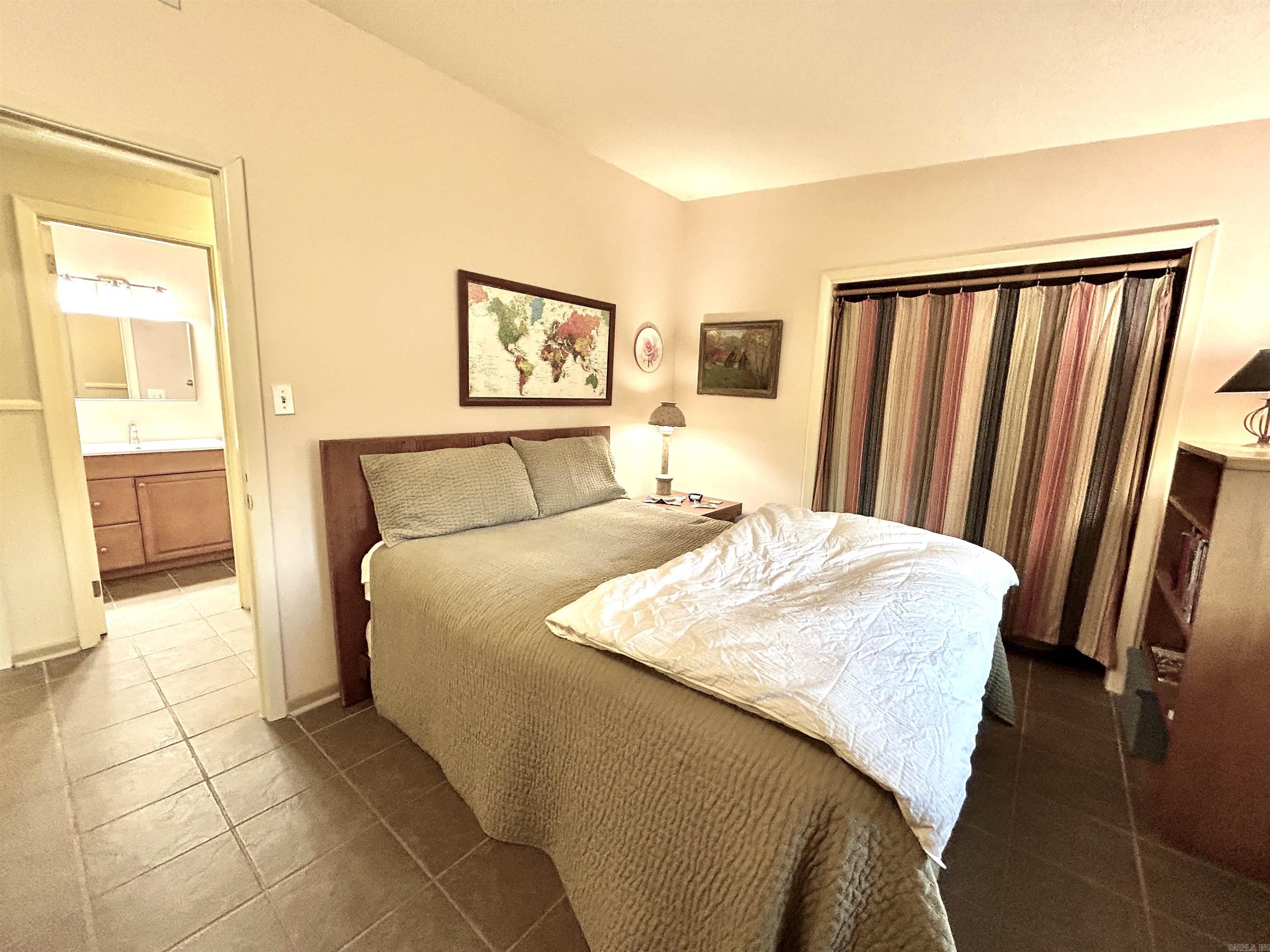 8203 OLIVE HILL  Mabelvale, AR