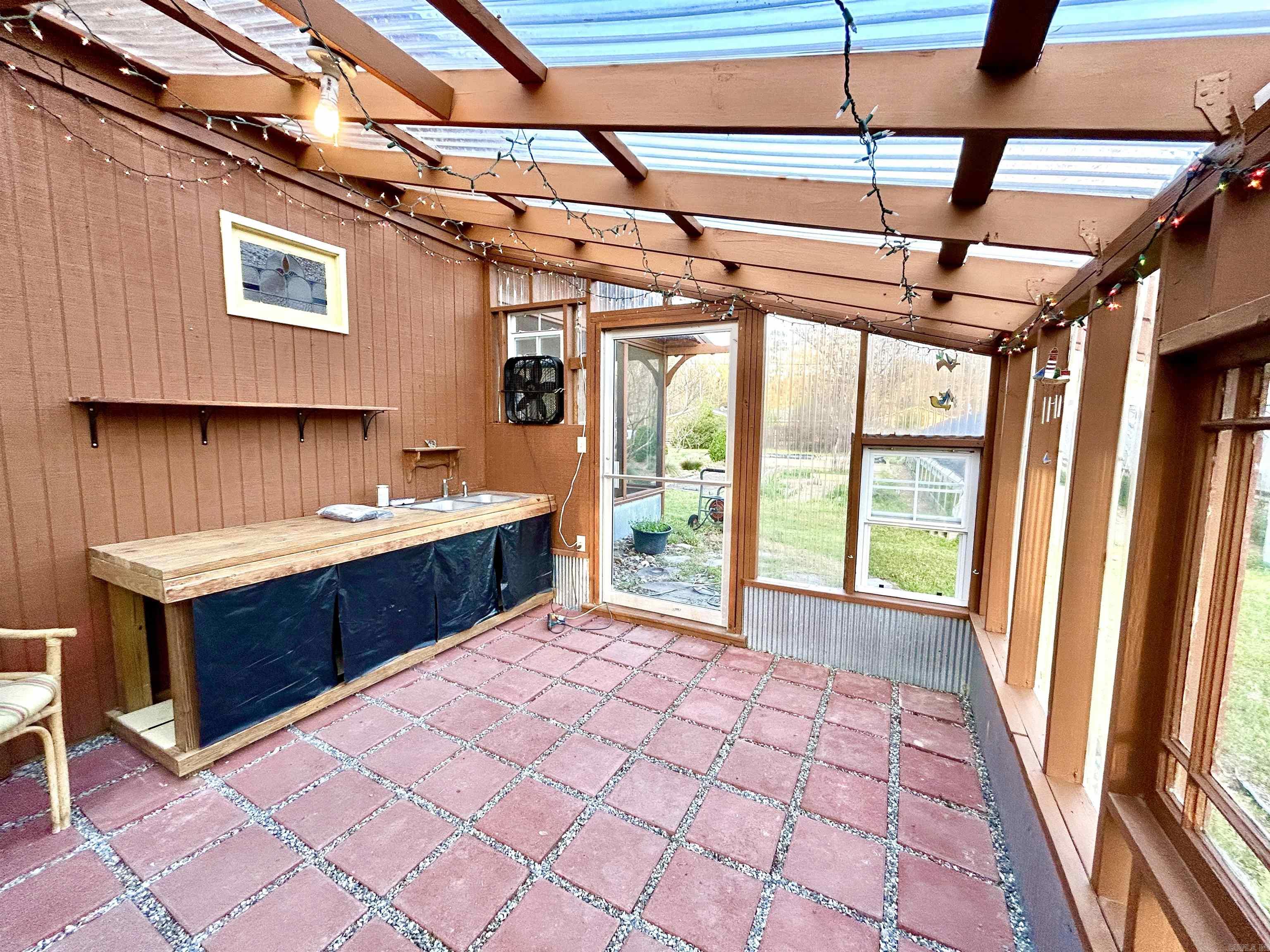 8203 OLIVE HILL  Mabelvale, AR