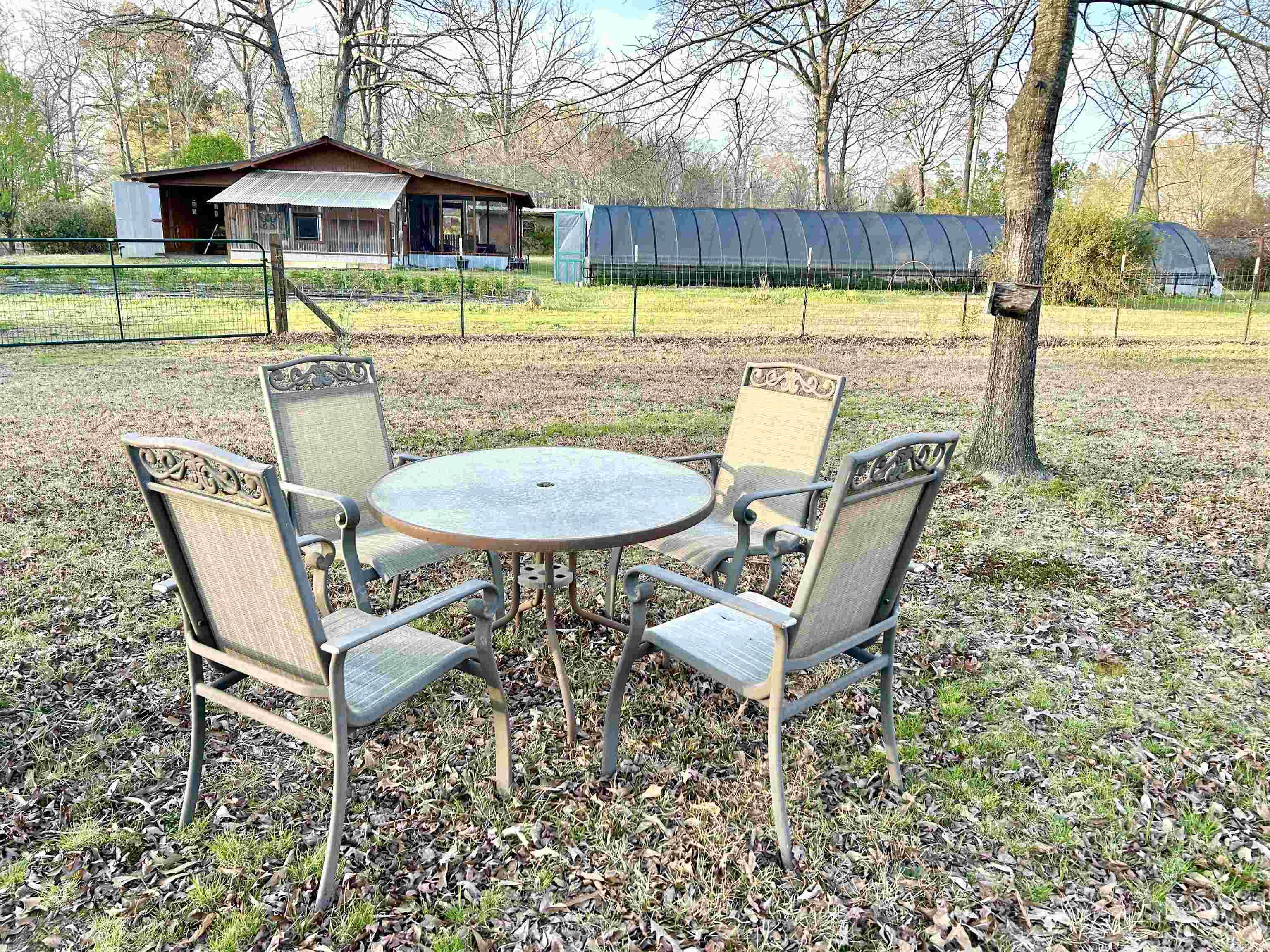 8203 OLIVE HILL  Mabelvale, AR