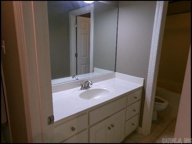 7 Epernay  Little Rock, AR