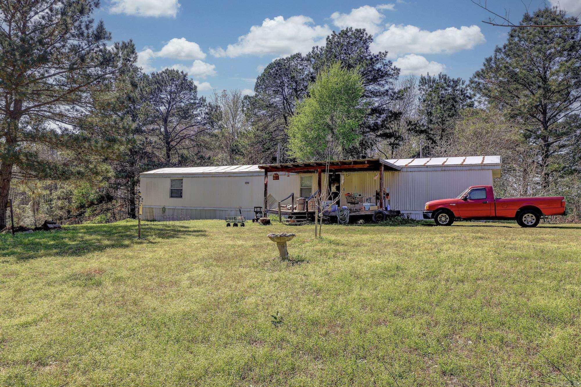 40 Private Road 1011  Texarkana, AR