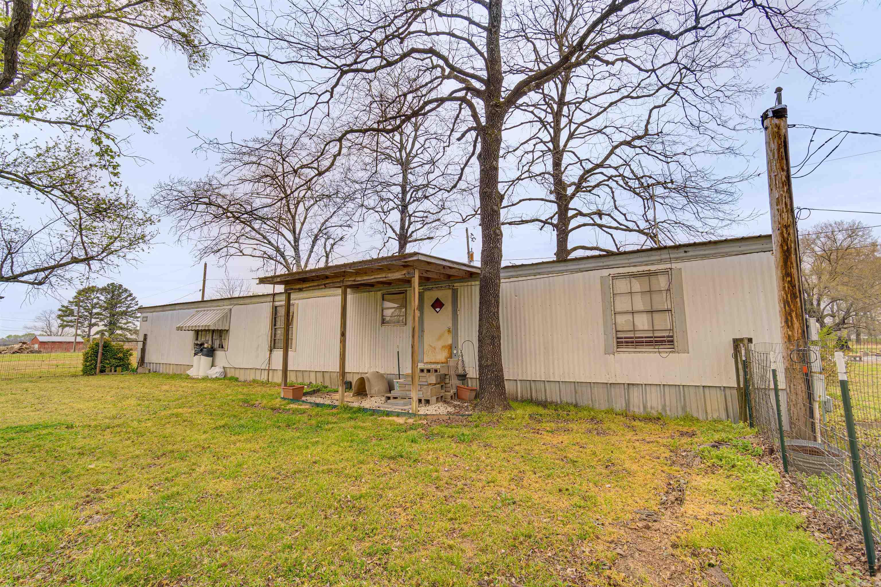 24 Barker Rd  Morrilton, AR